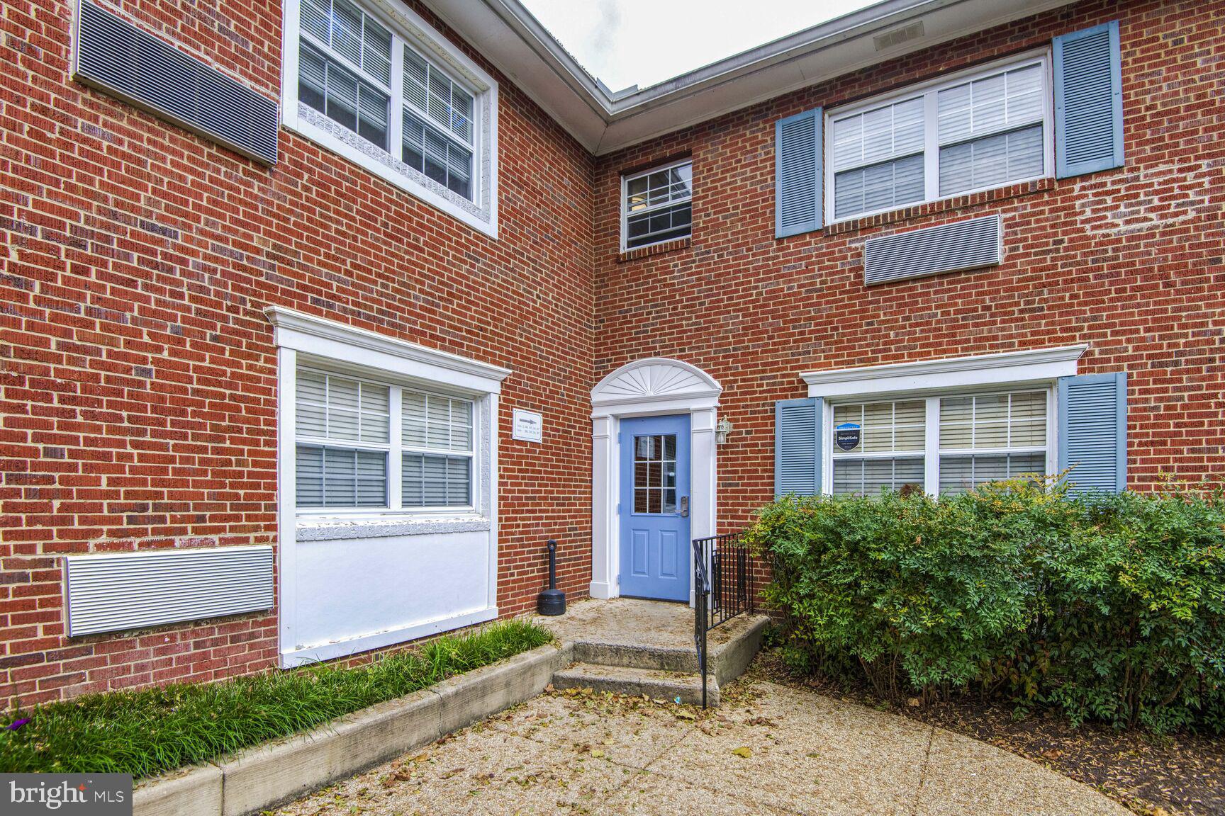 19 Post Office Ave #205