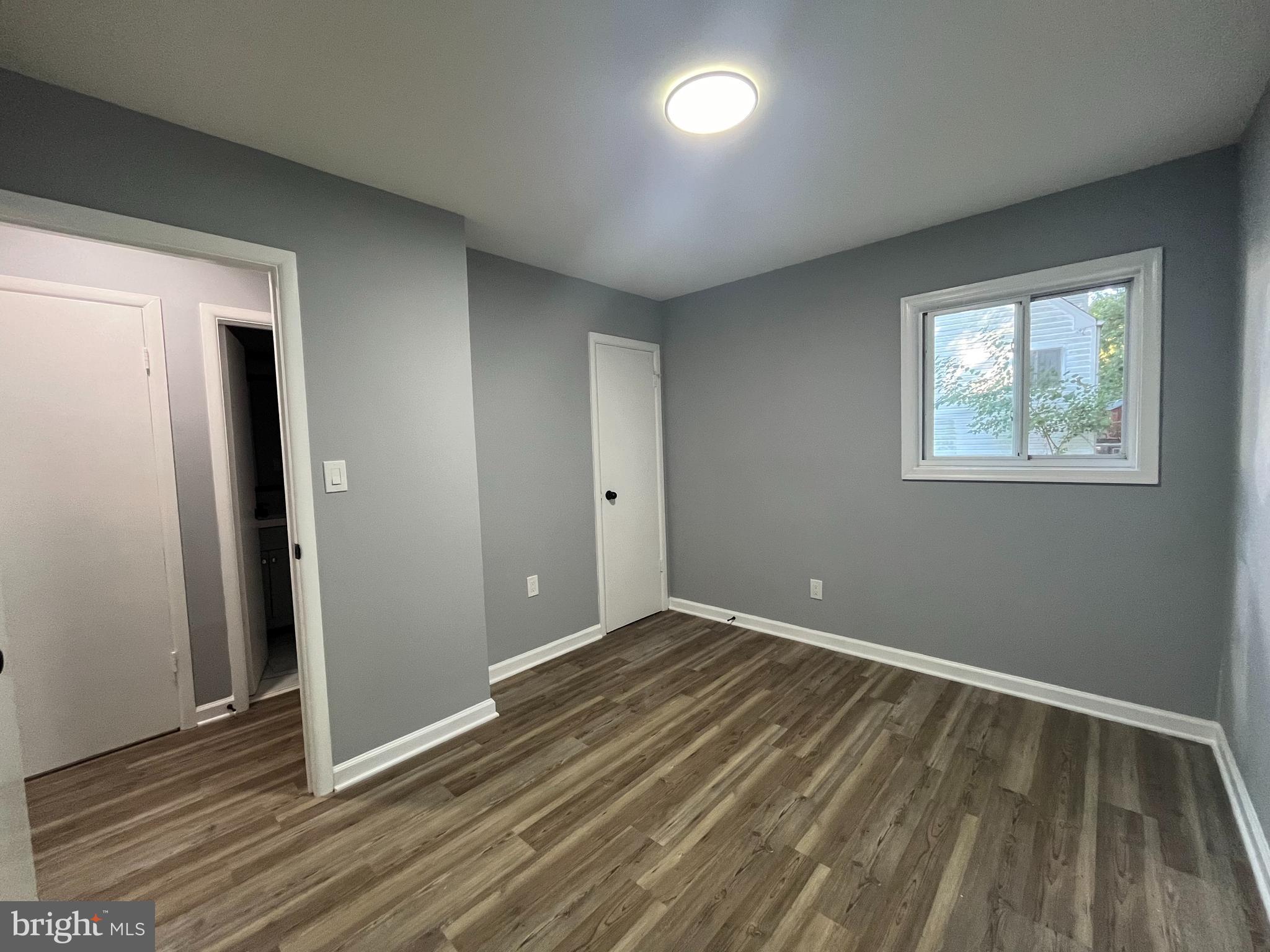 1301 Birchwood Dr