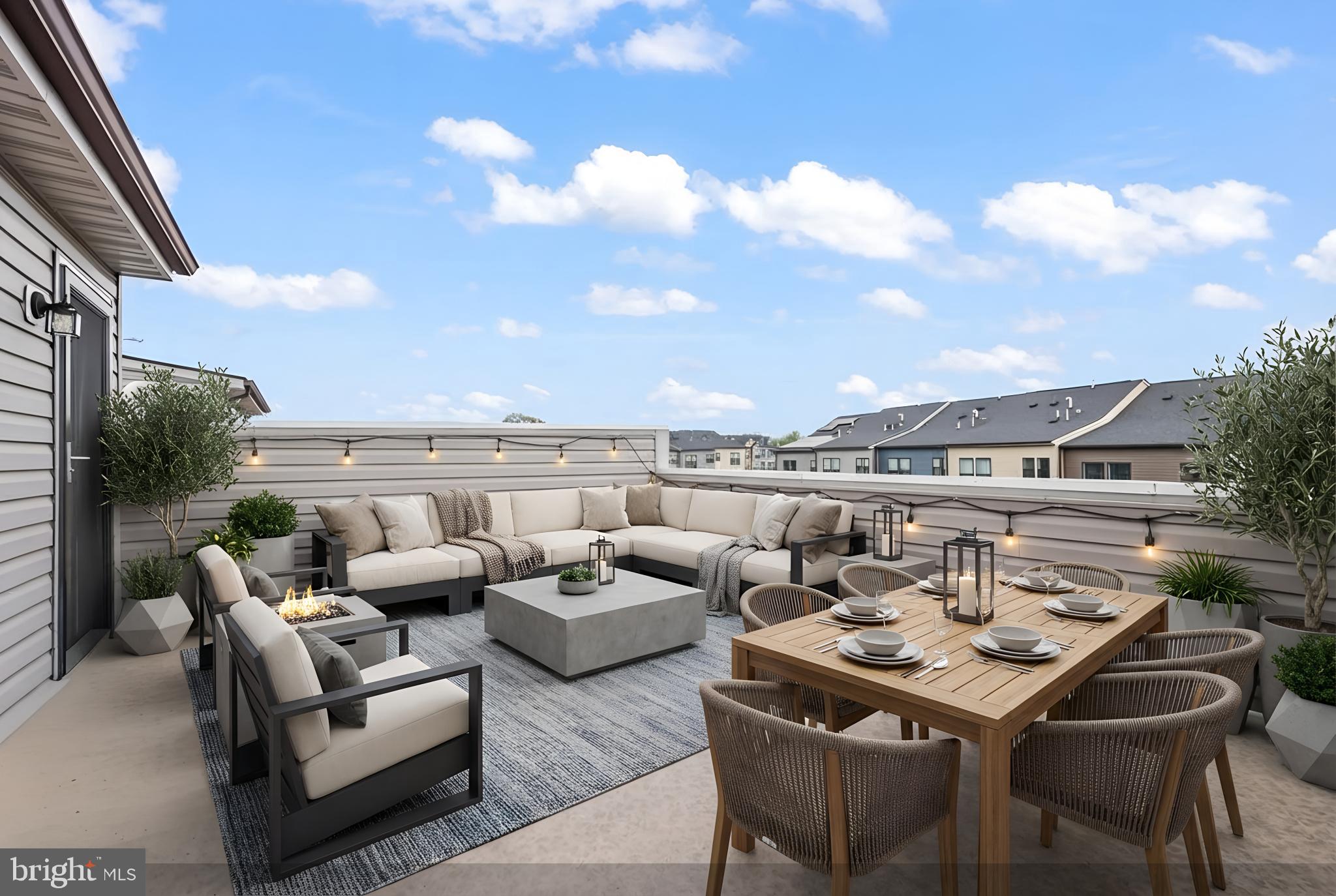 4925 VISTA GLEN LANE