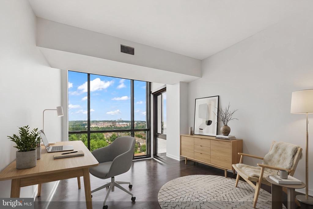 1530 KEY BOULEVARD Unit: 920