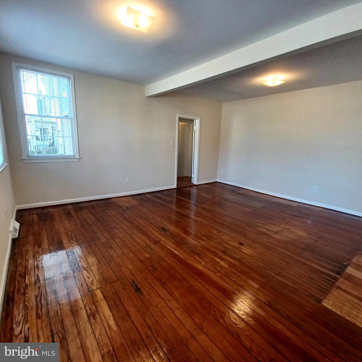 301 West St N #2
