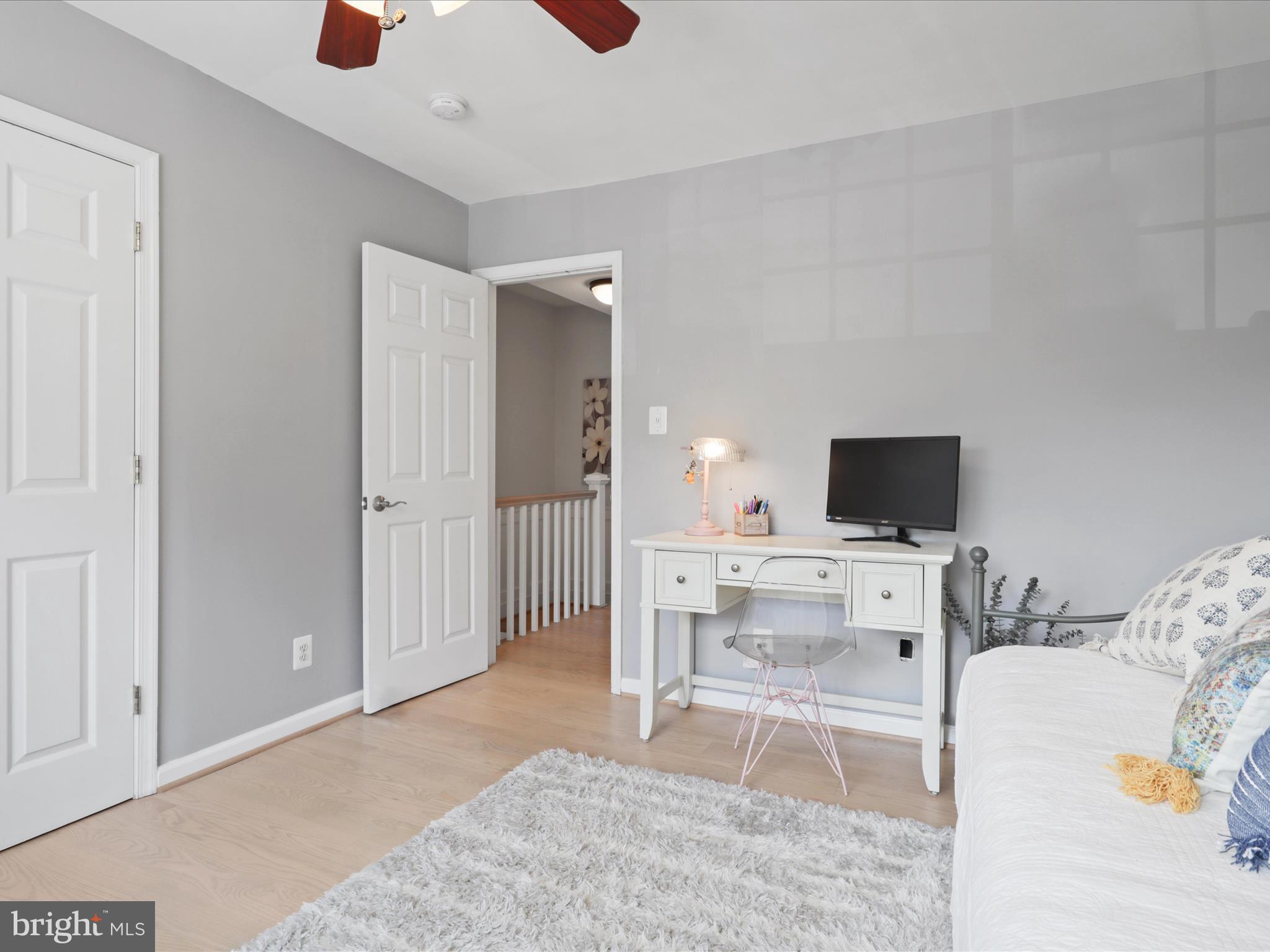 1611-B N van Dorn St