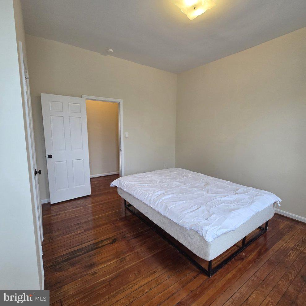 301 WEST STREET N Unit: 2