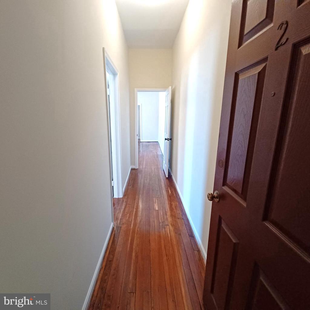 301 WEST STREET N Unit: 2