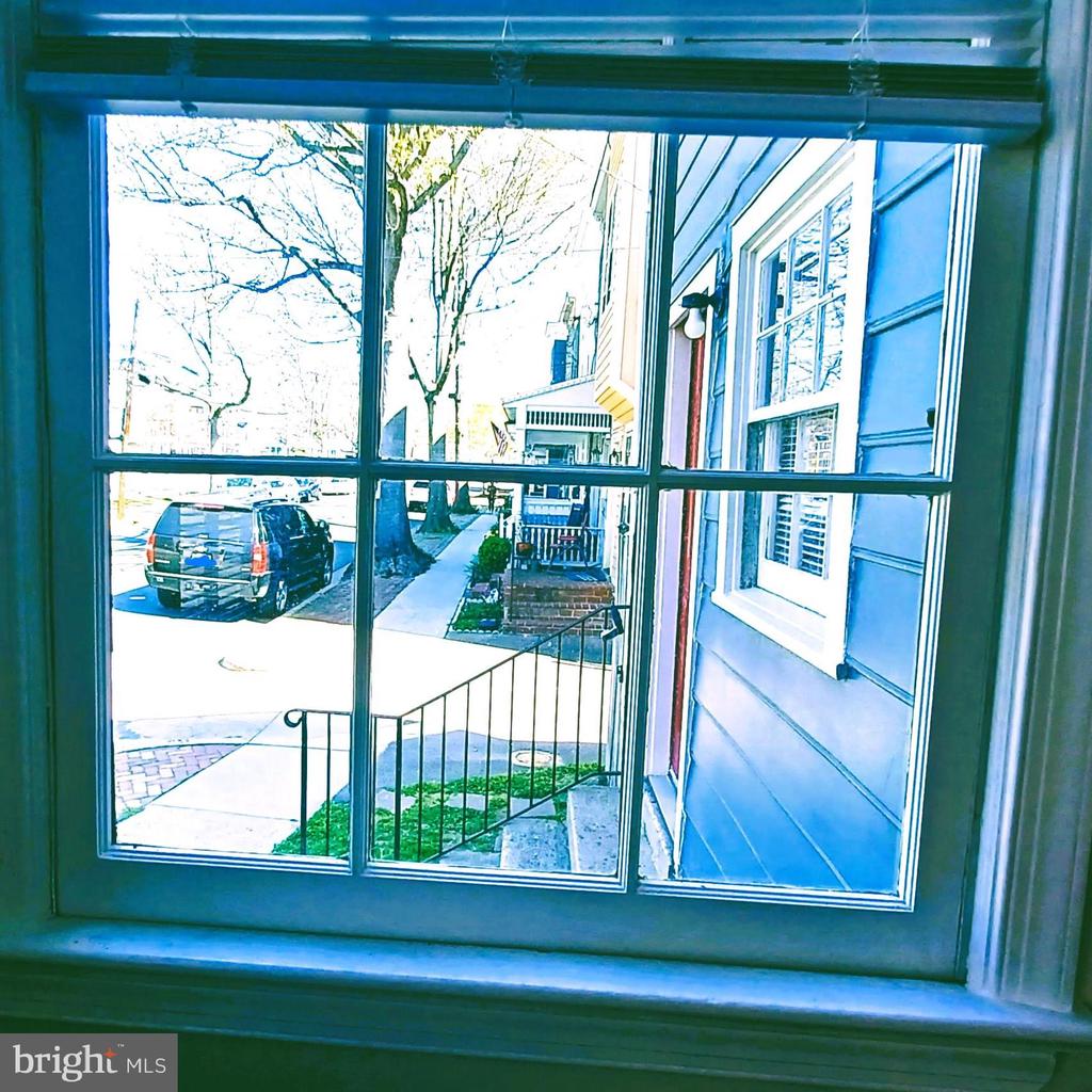 301 WEST STREET N Unit: 2