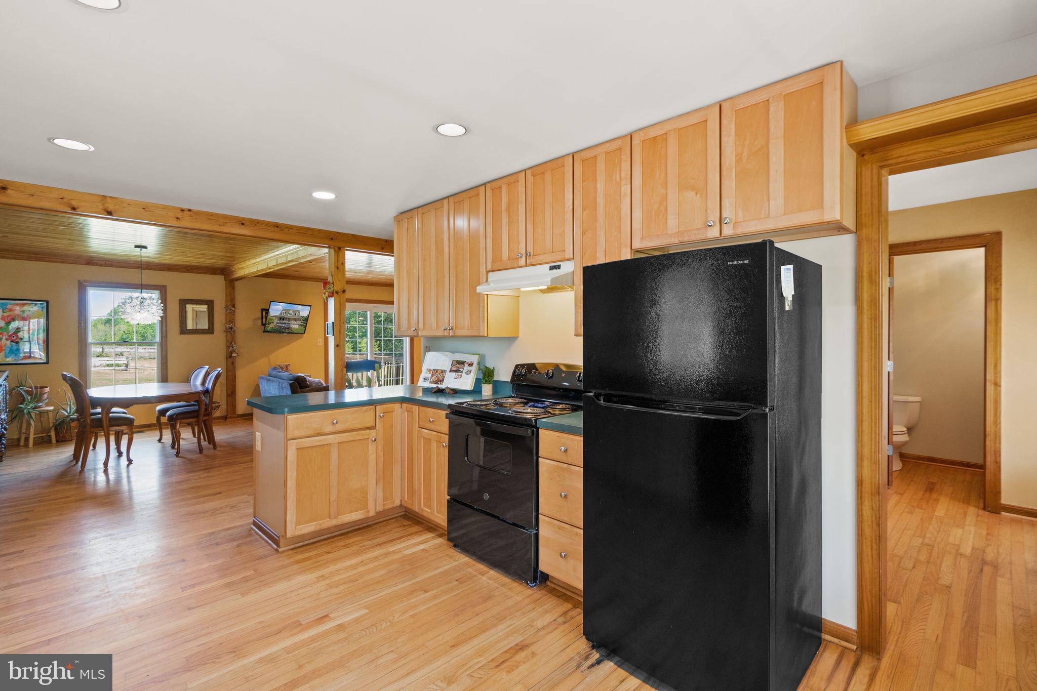 14075 McKinley Ln