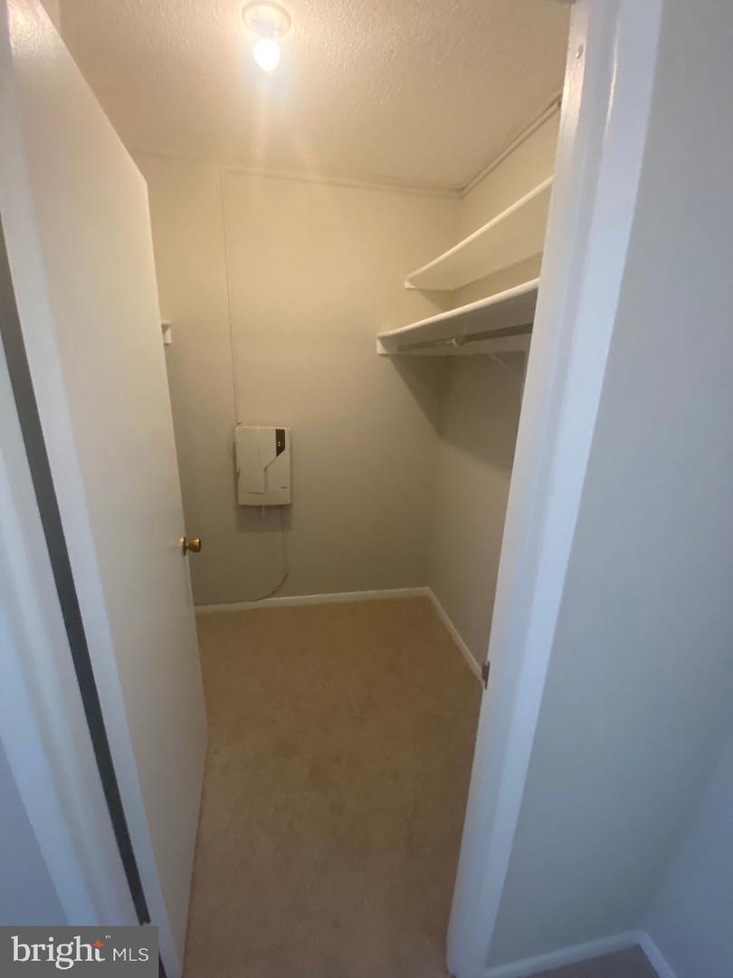 3705 S George Mason Dr #616s