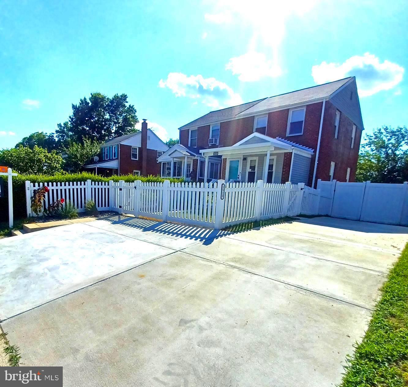 5928 N Kings Hwy