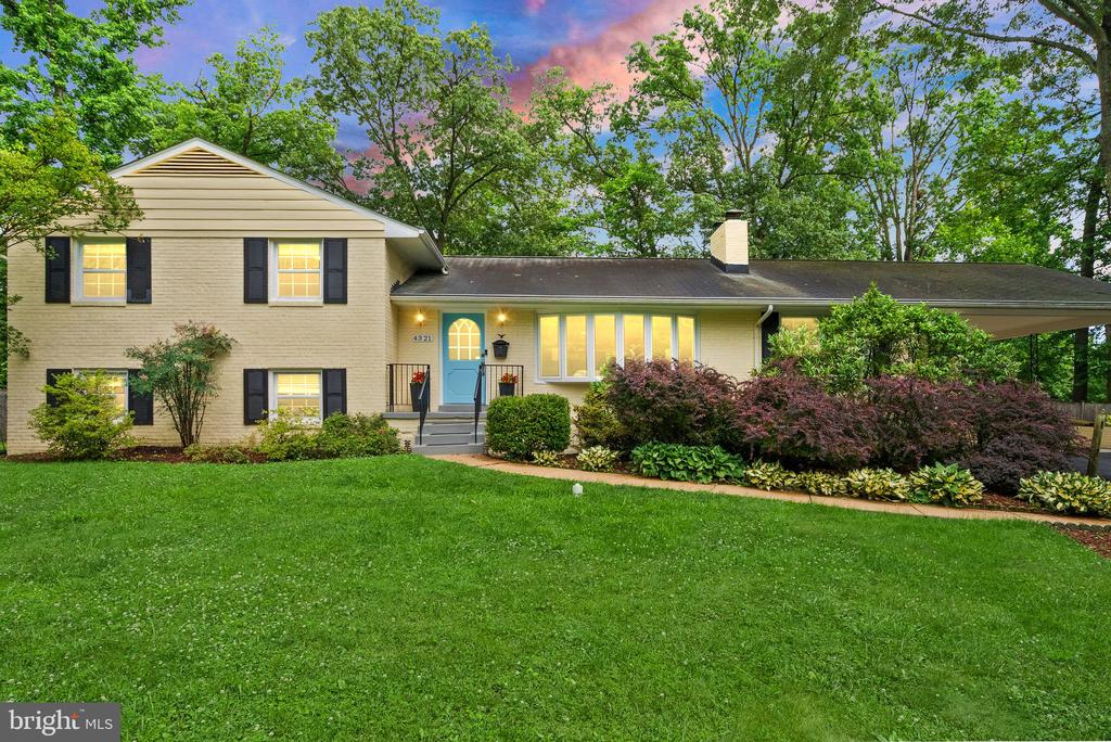 4321 NEPTUNE DRIVE