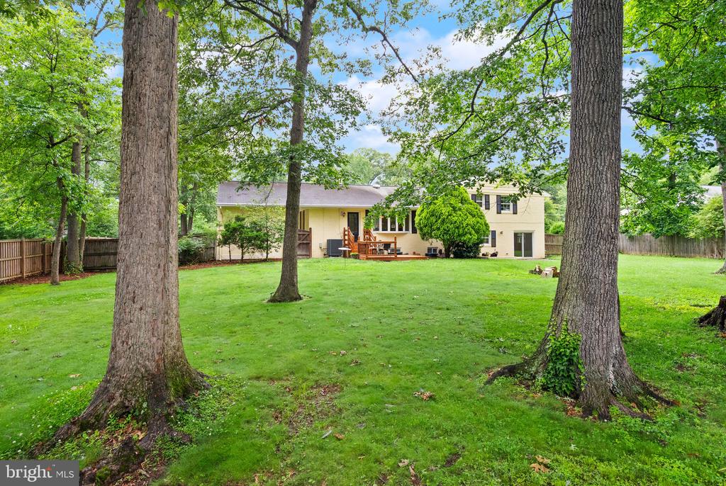 4321 NEPTUNE DRIVE