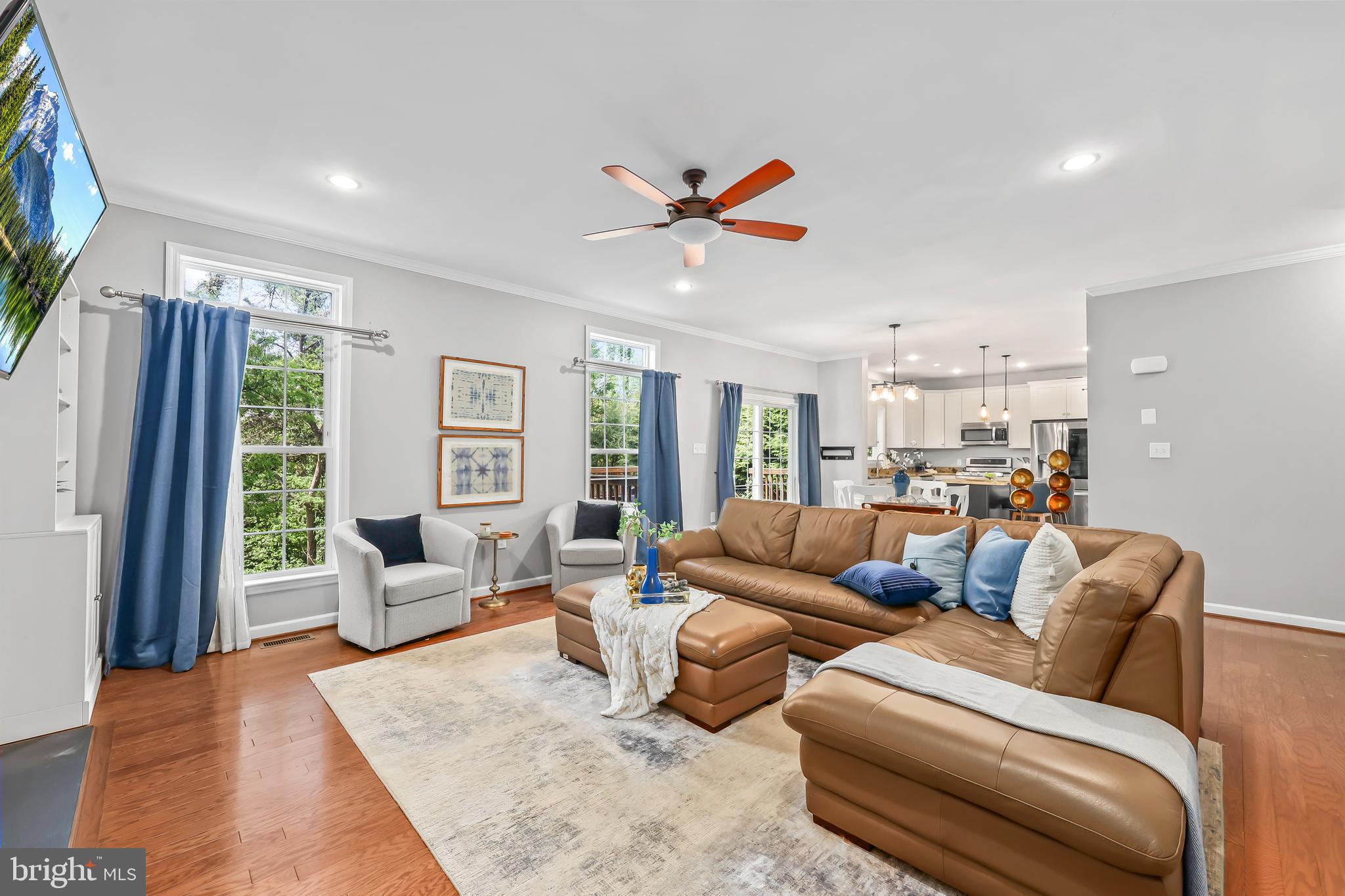 6614 BENSON DRIVE