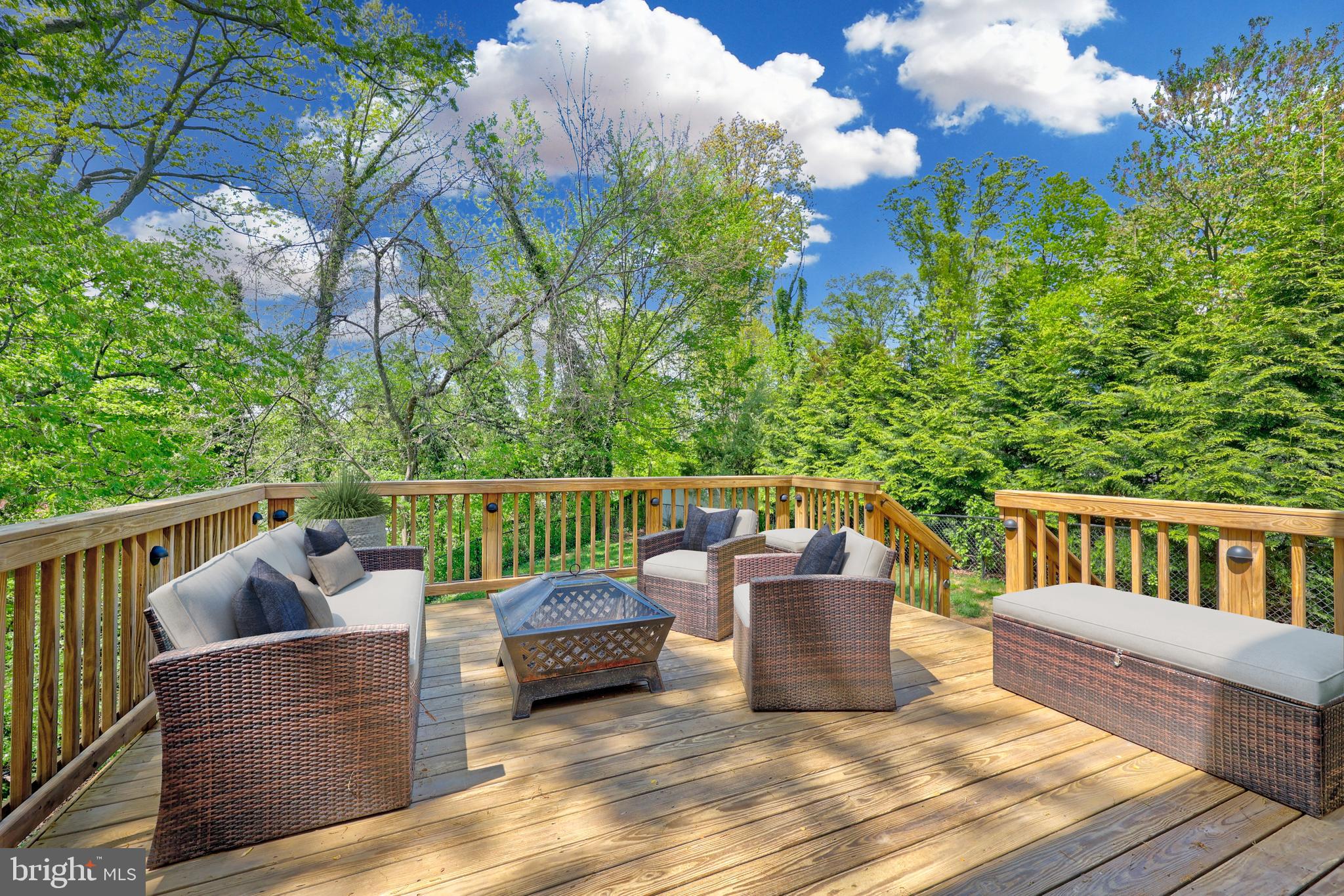6614 BENSON DRIVE
