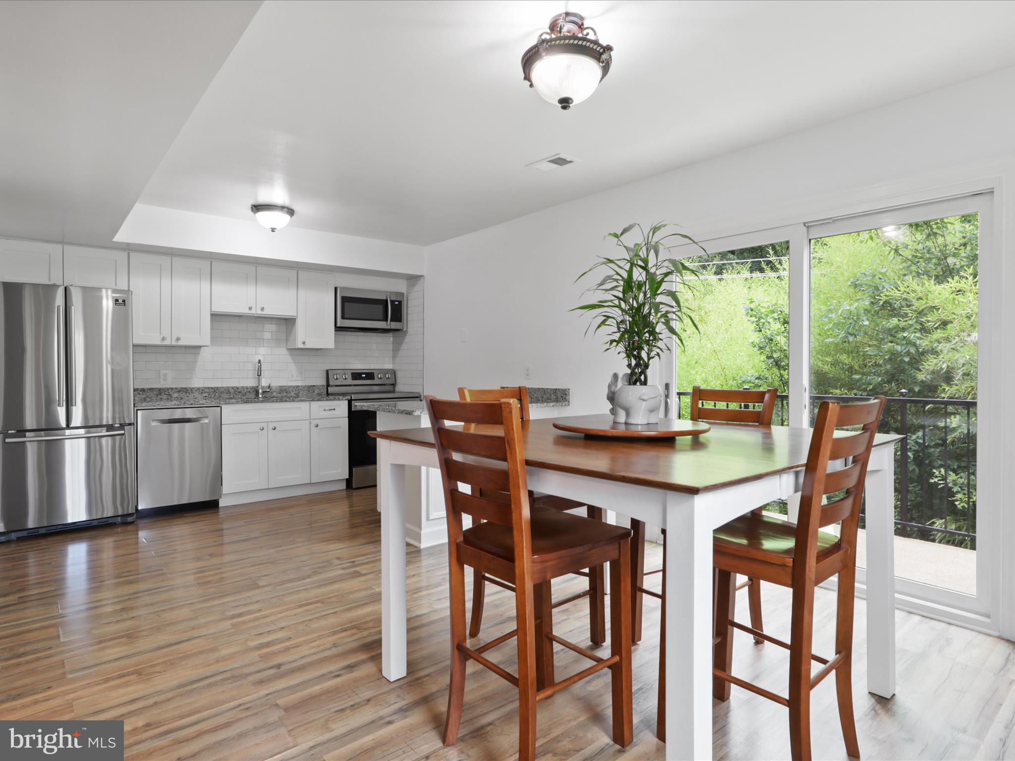 1036-C Brixton Ct