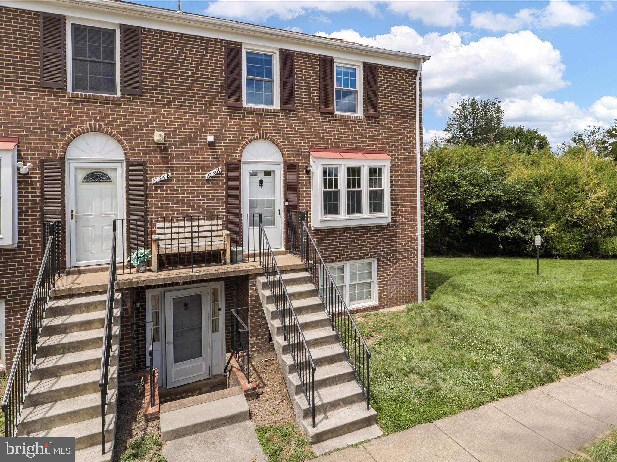 1036-C Brixton Ct