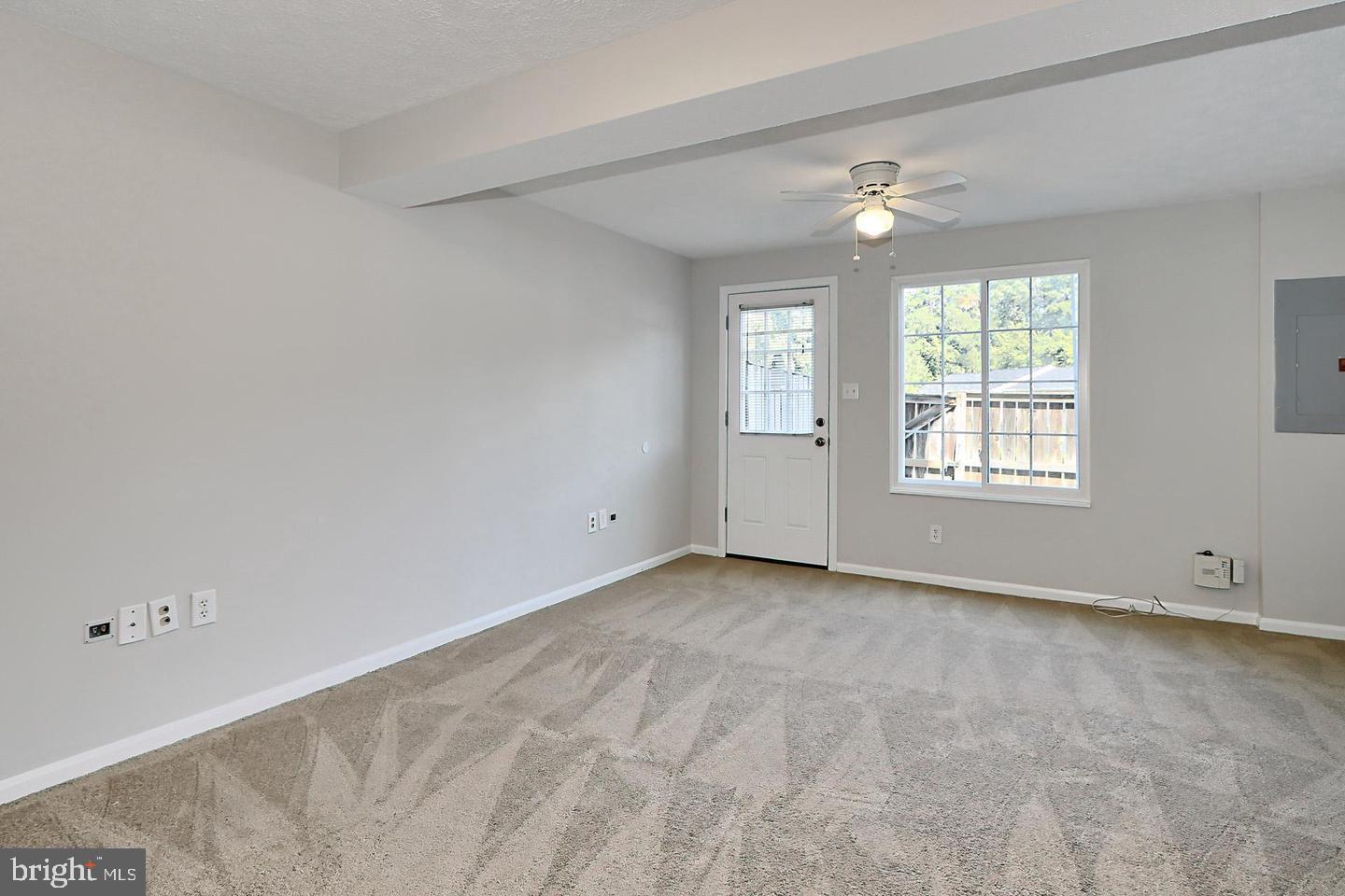 1650 DEVIL LANE