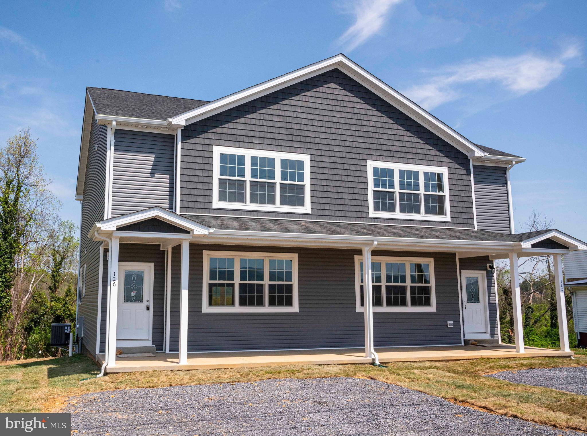 126 STRASBURG ROAD W