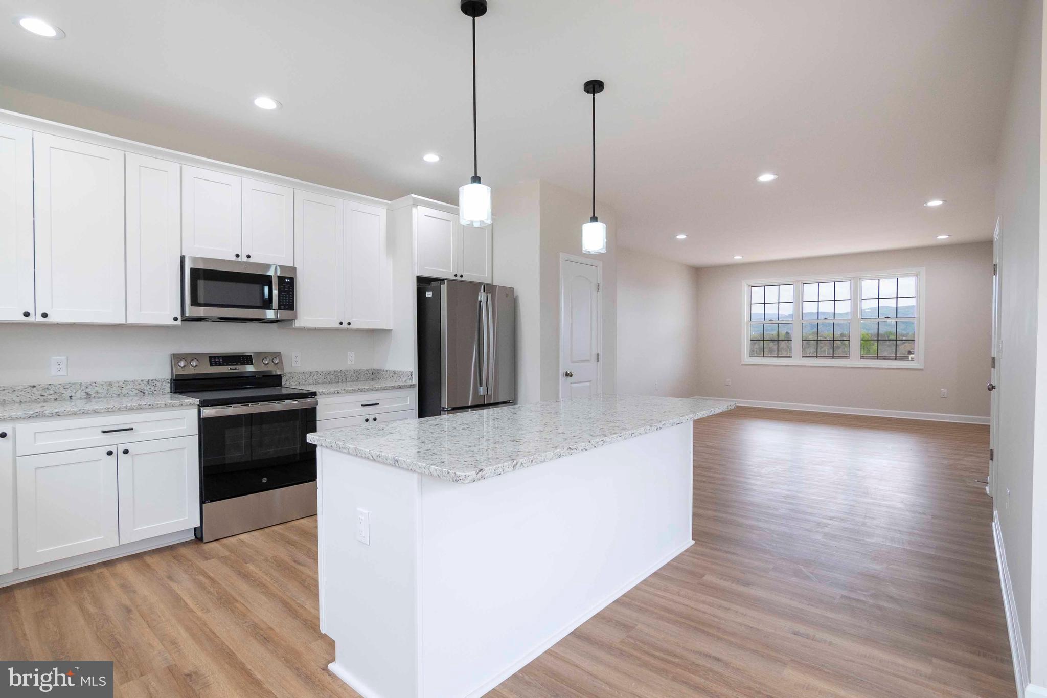 126 STRASBURG ROAD W