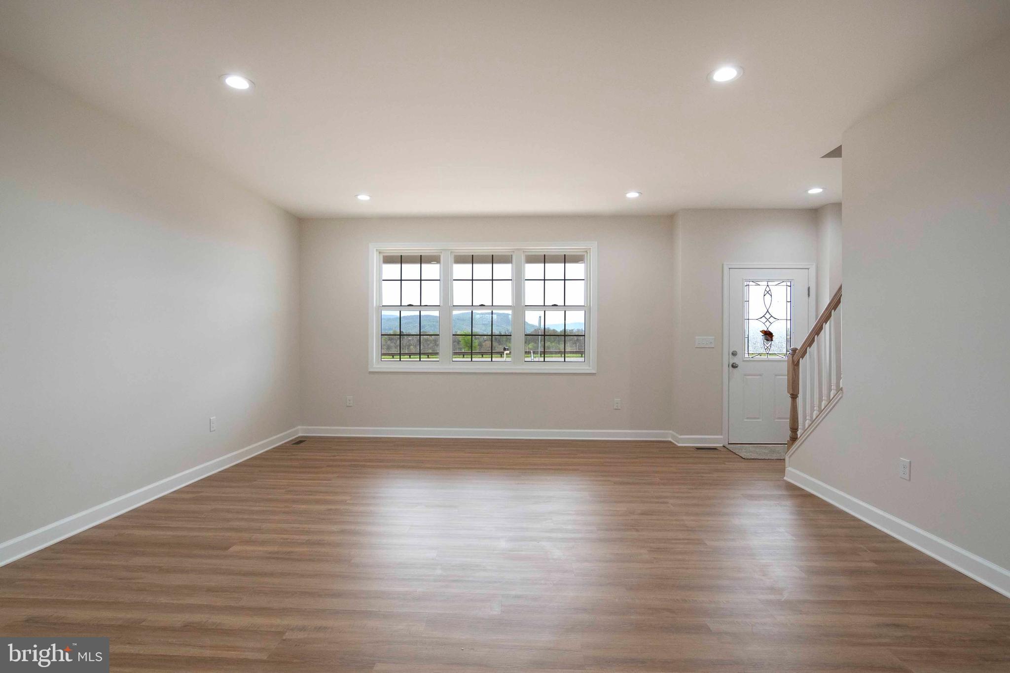 126 STRASBURG ROAD W