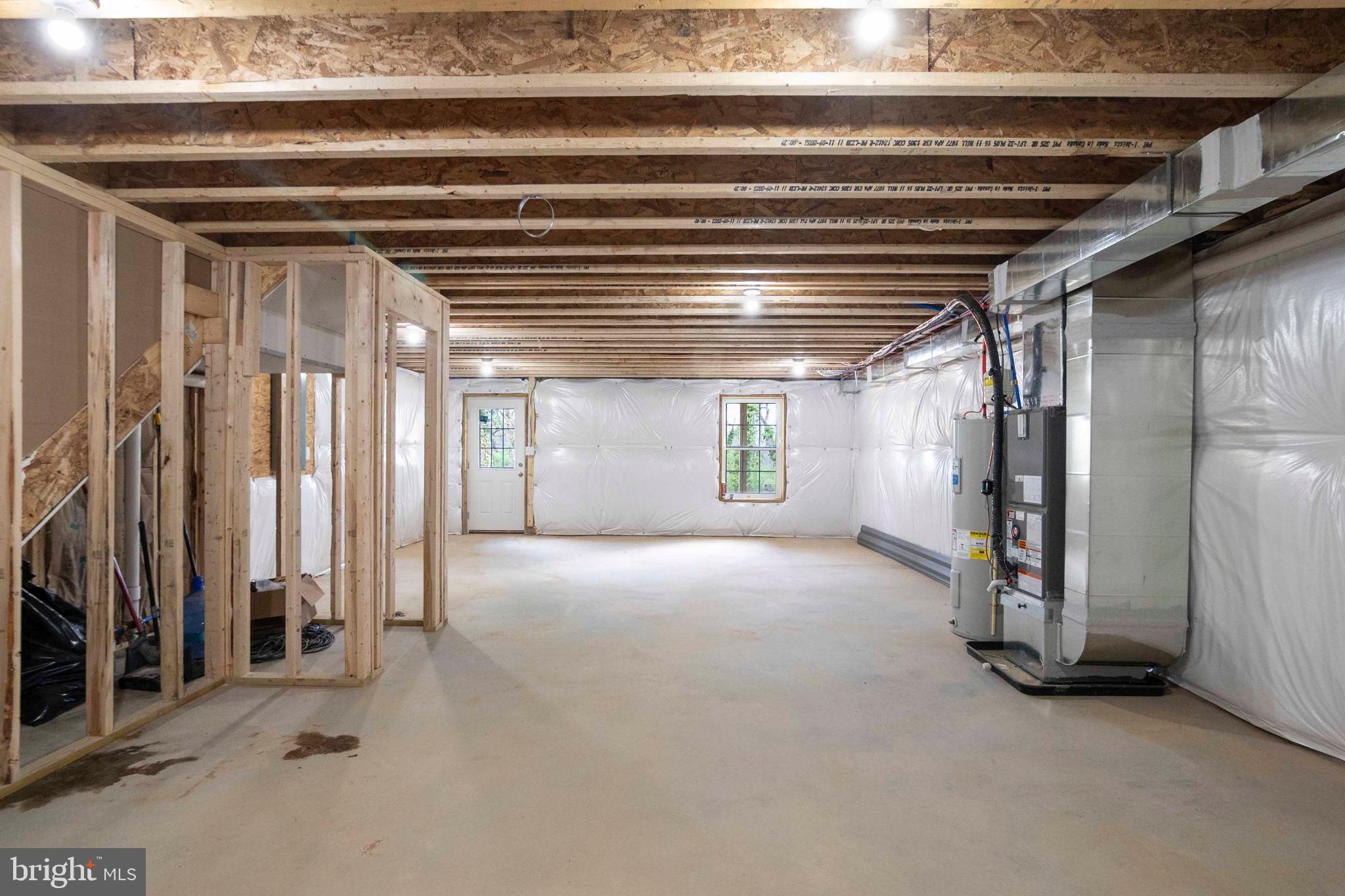 126 STRASBURG ROAD W