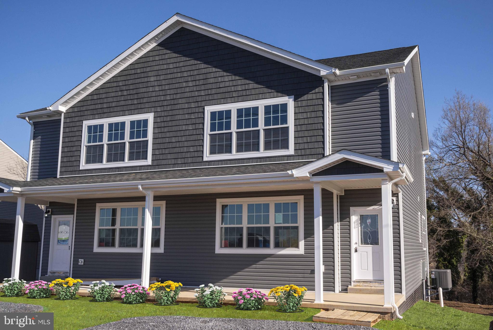 126 STRASBURG ROAD W