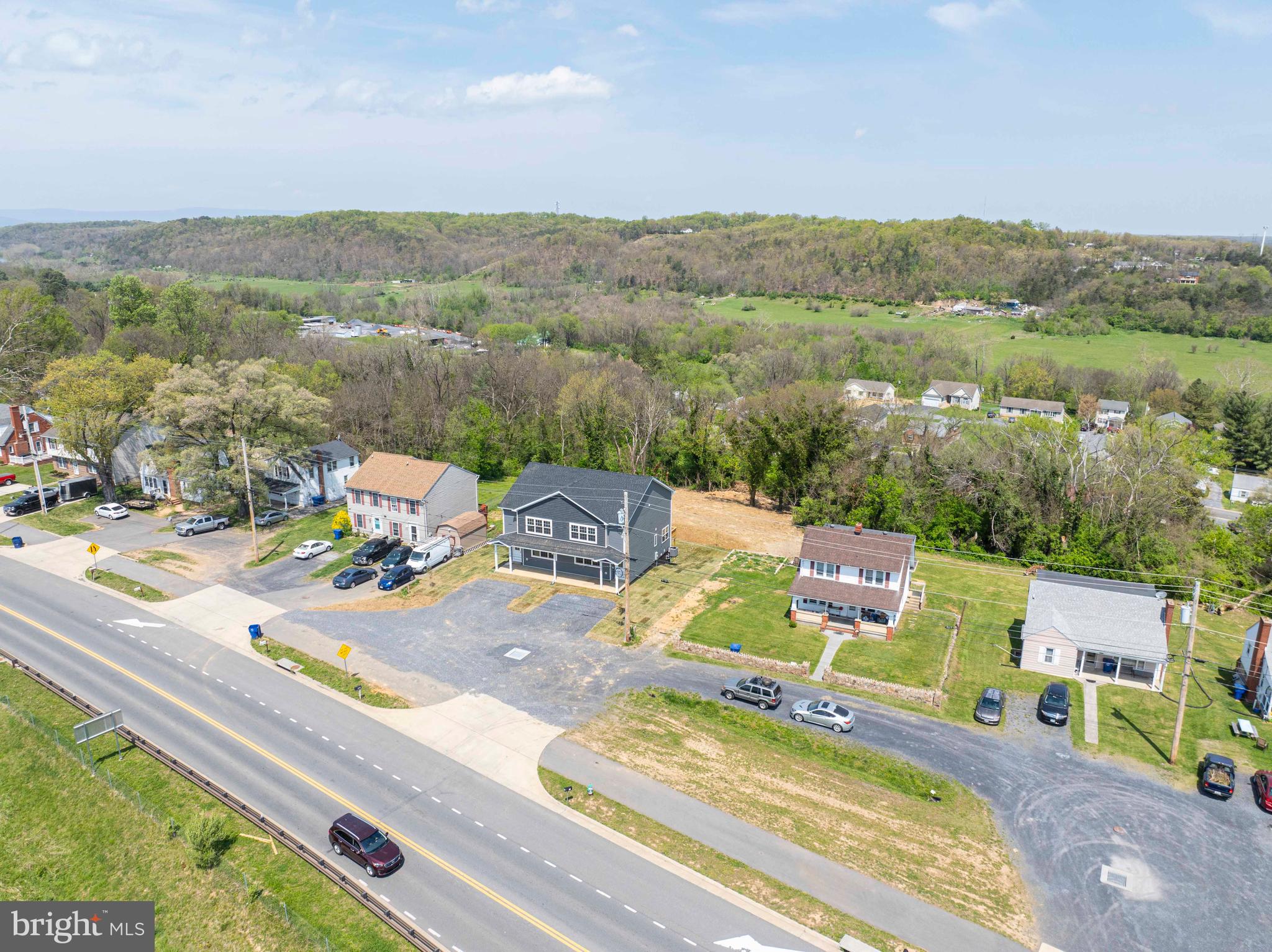 126 STRASBURG ROAD W