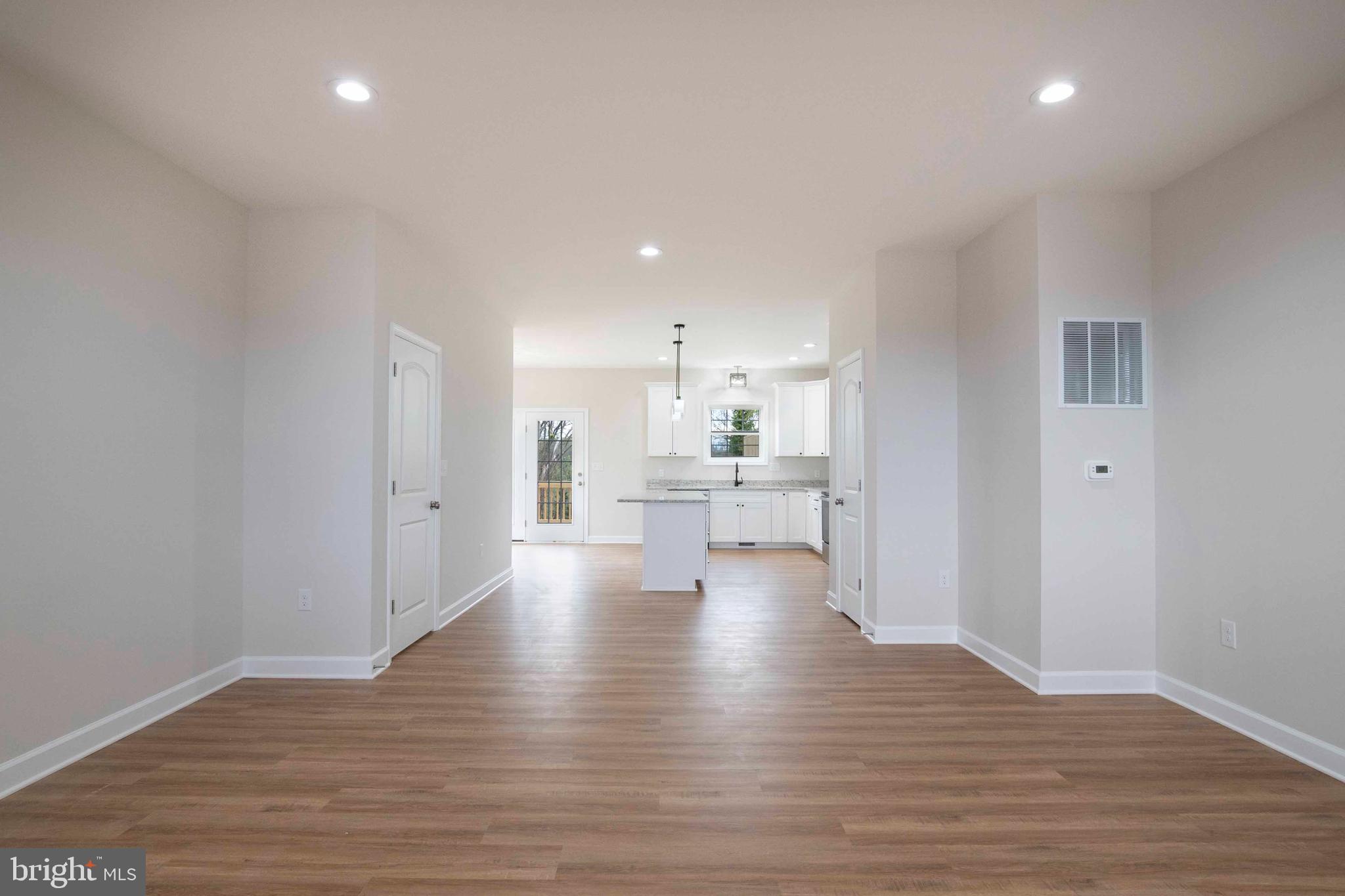 126 STRASBURG ROAD W