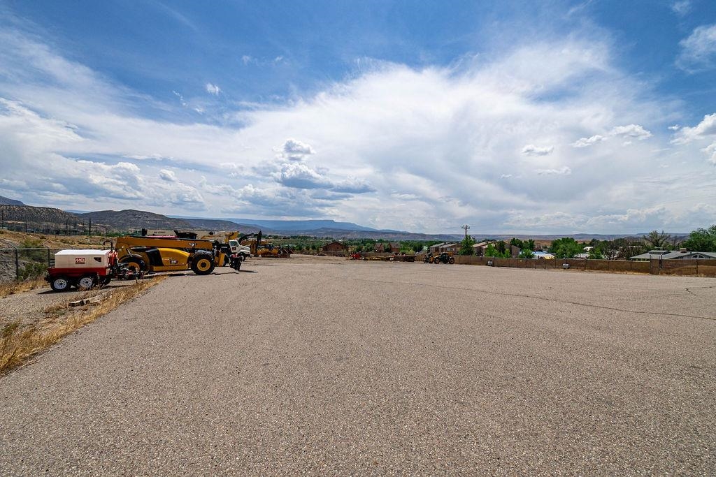 688 45 Road