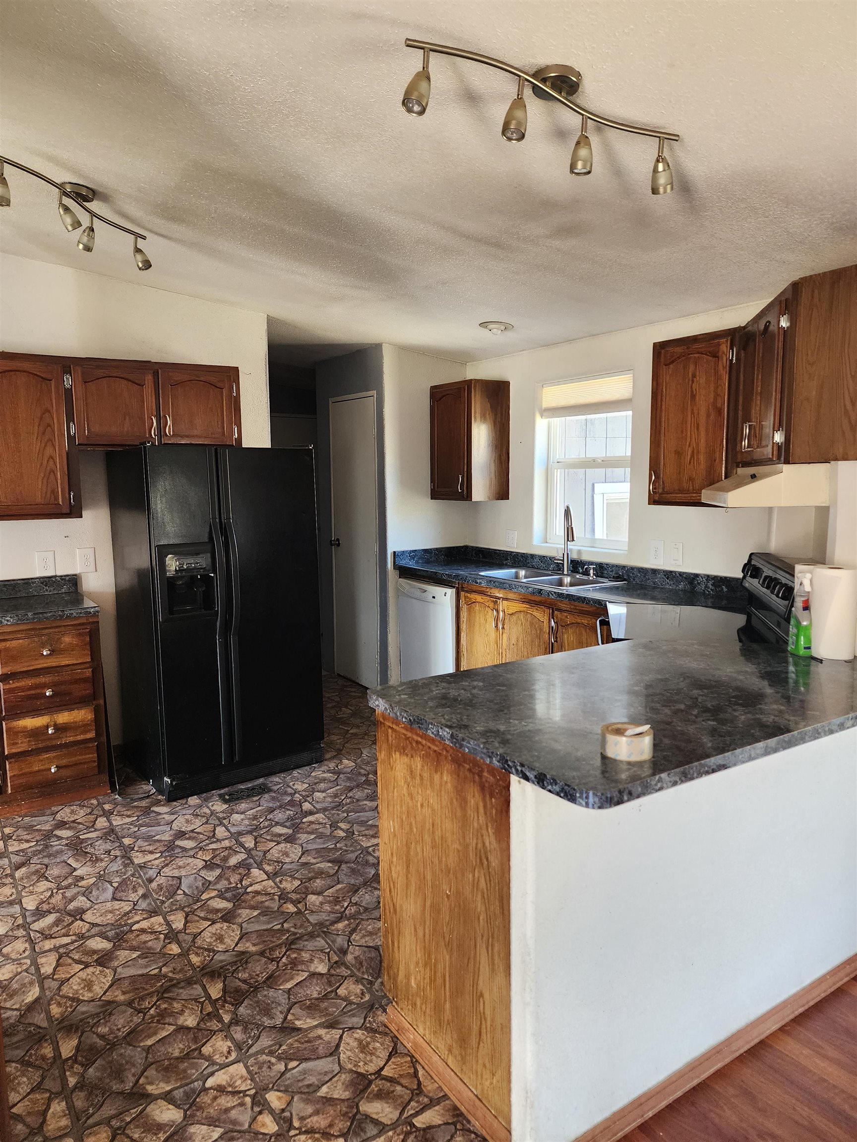 1595 County Road 204