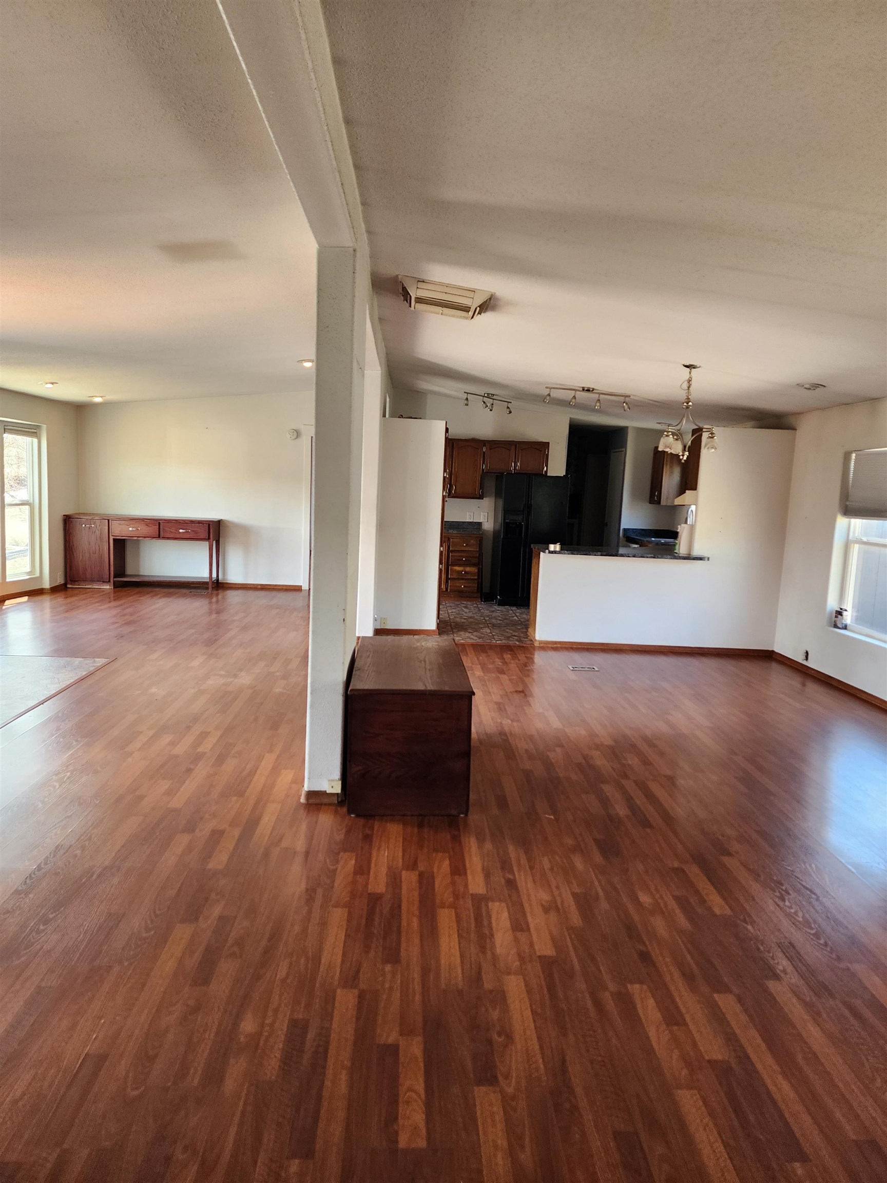 1595 County Road 204