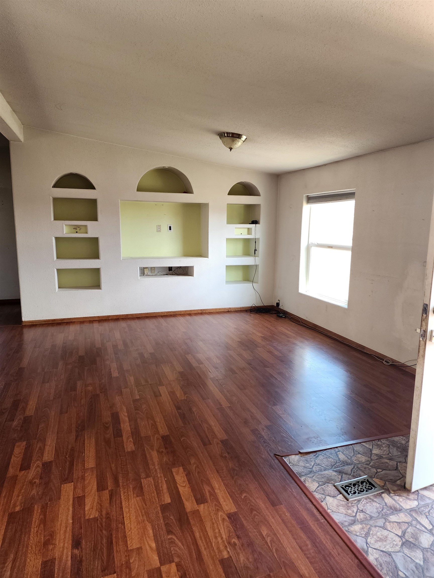 1595 County Road 204