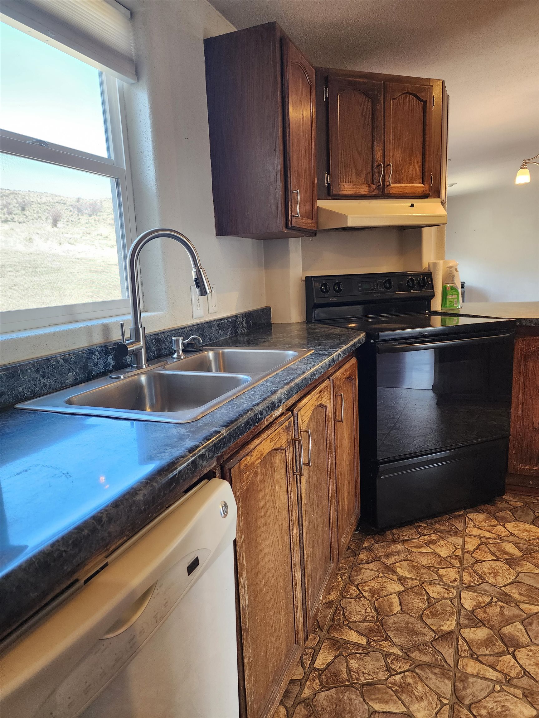 1595 County Road 204