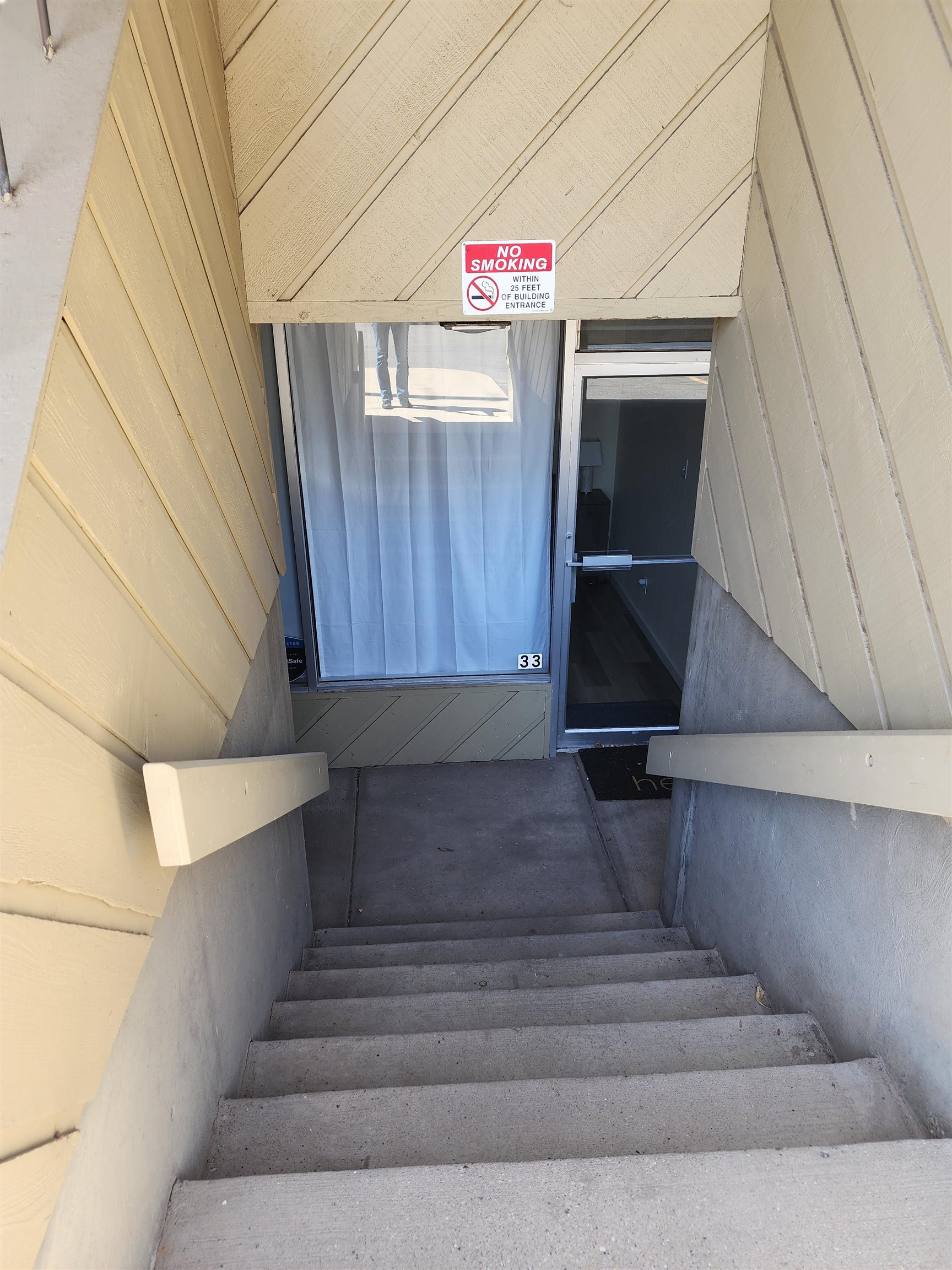 1000 N 9th Street Unit: 33