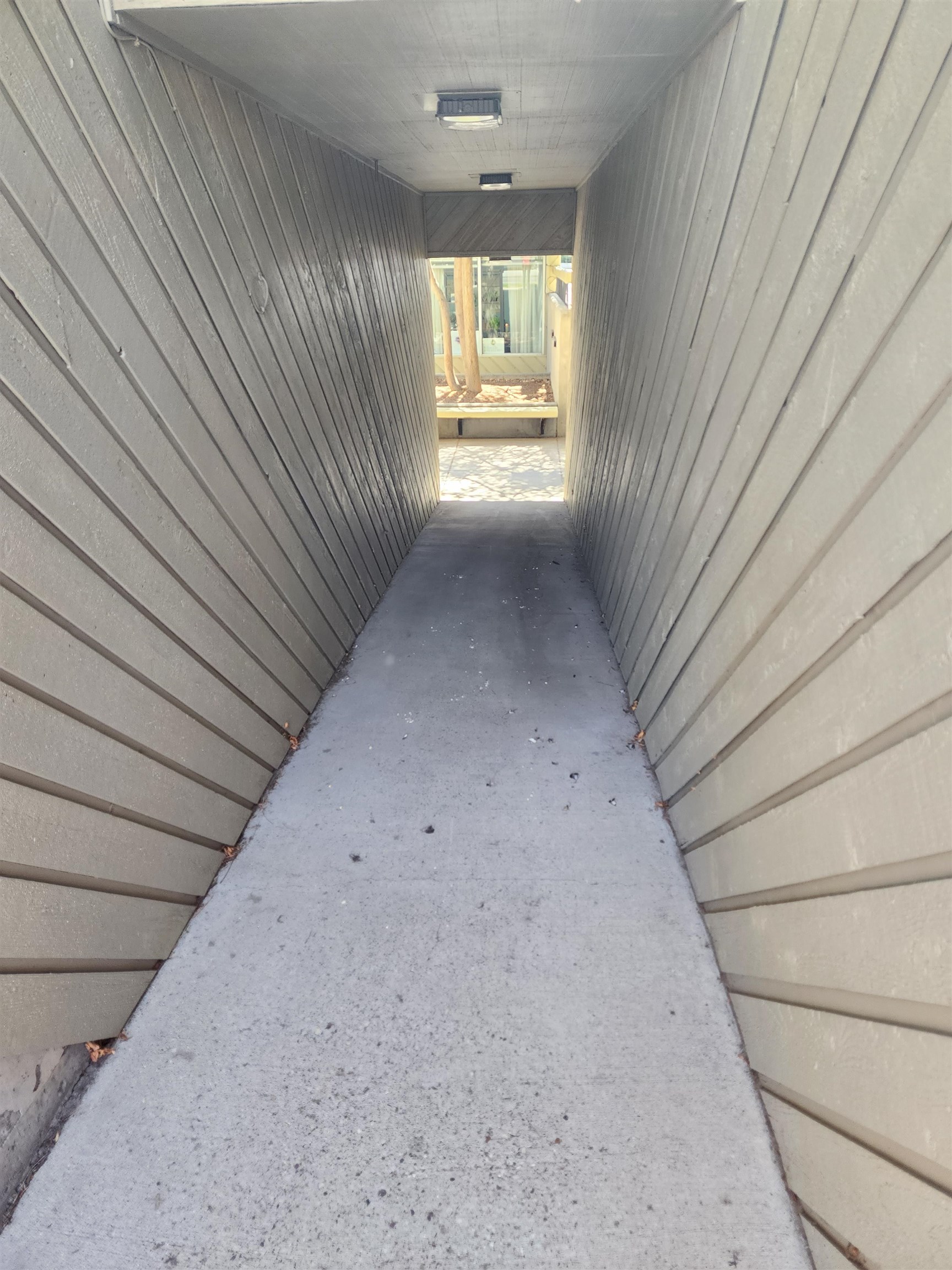 1000 N 9th Street Unit: 33