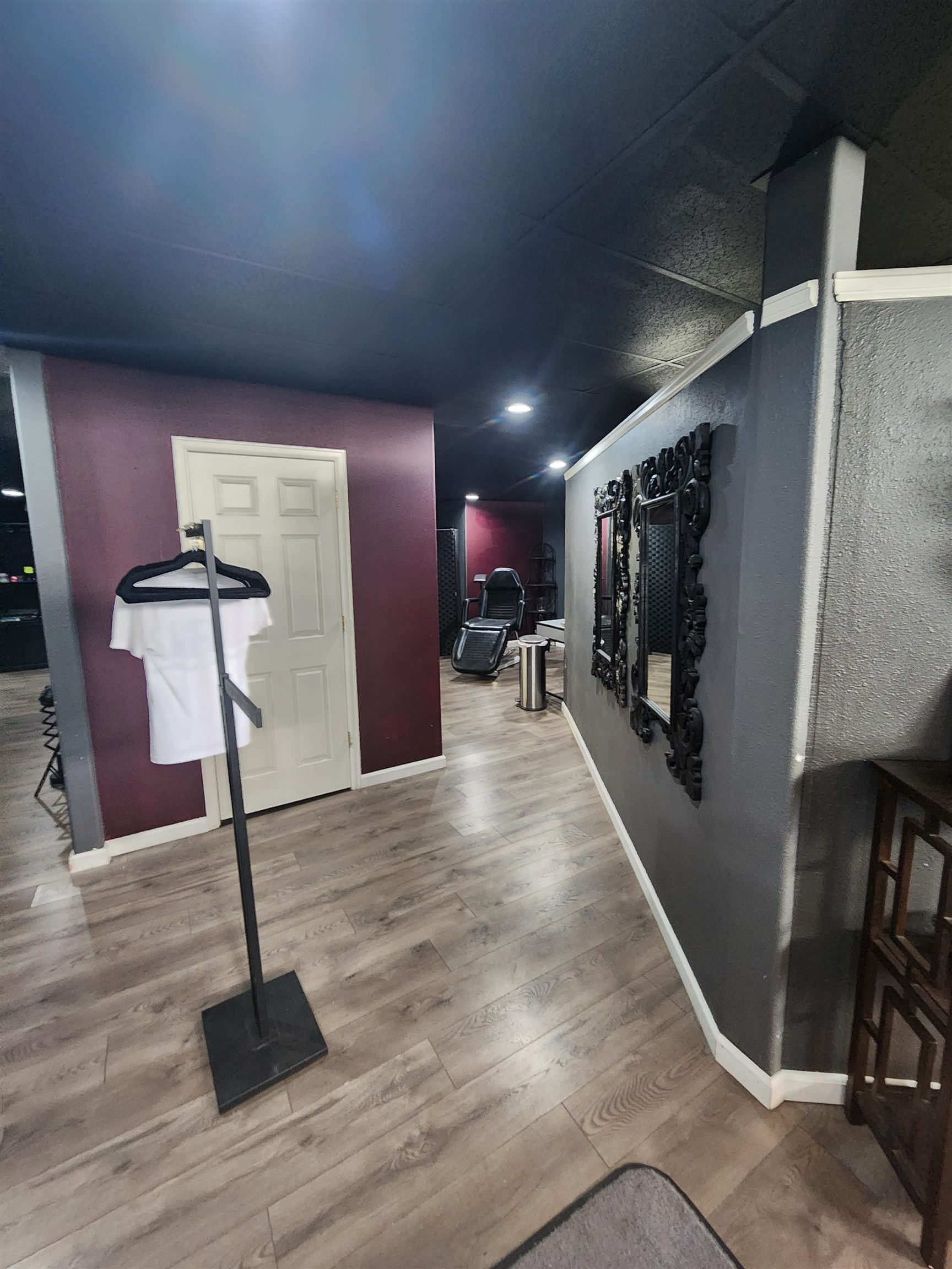 150 W Main Street Unit: E