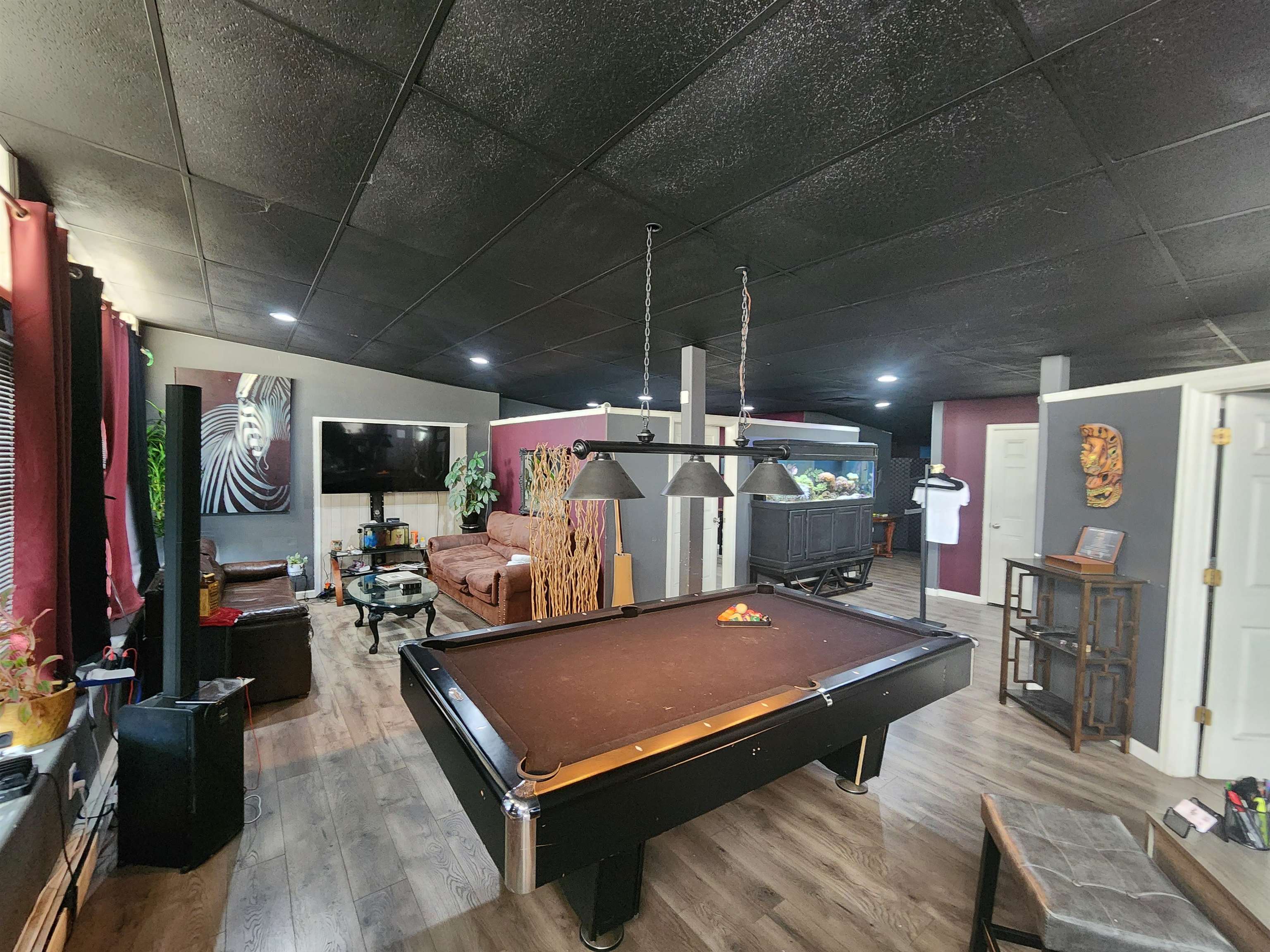 150 W Main Street Unit: E
