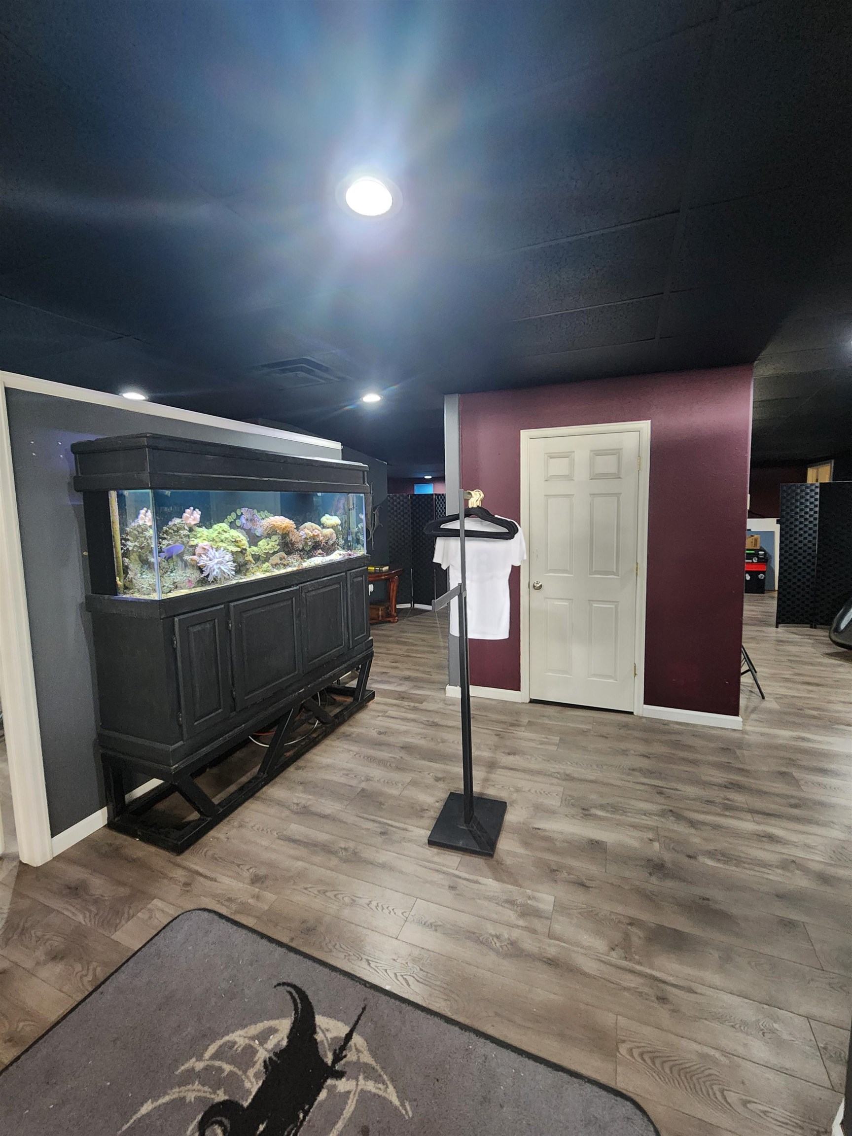 150 W Main Street Unit: E