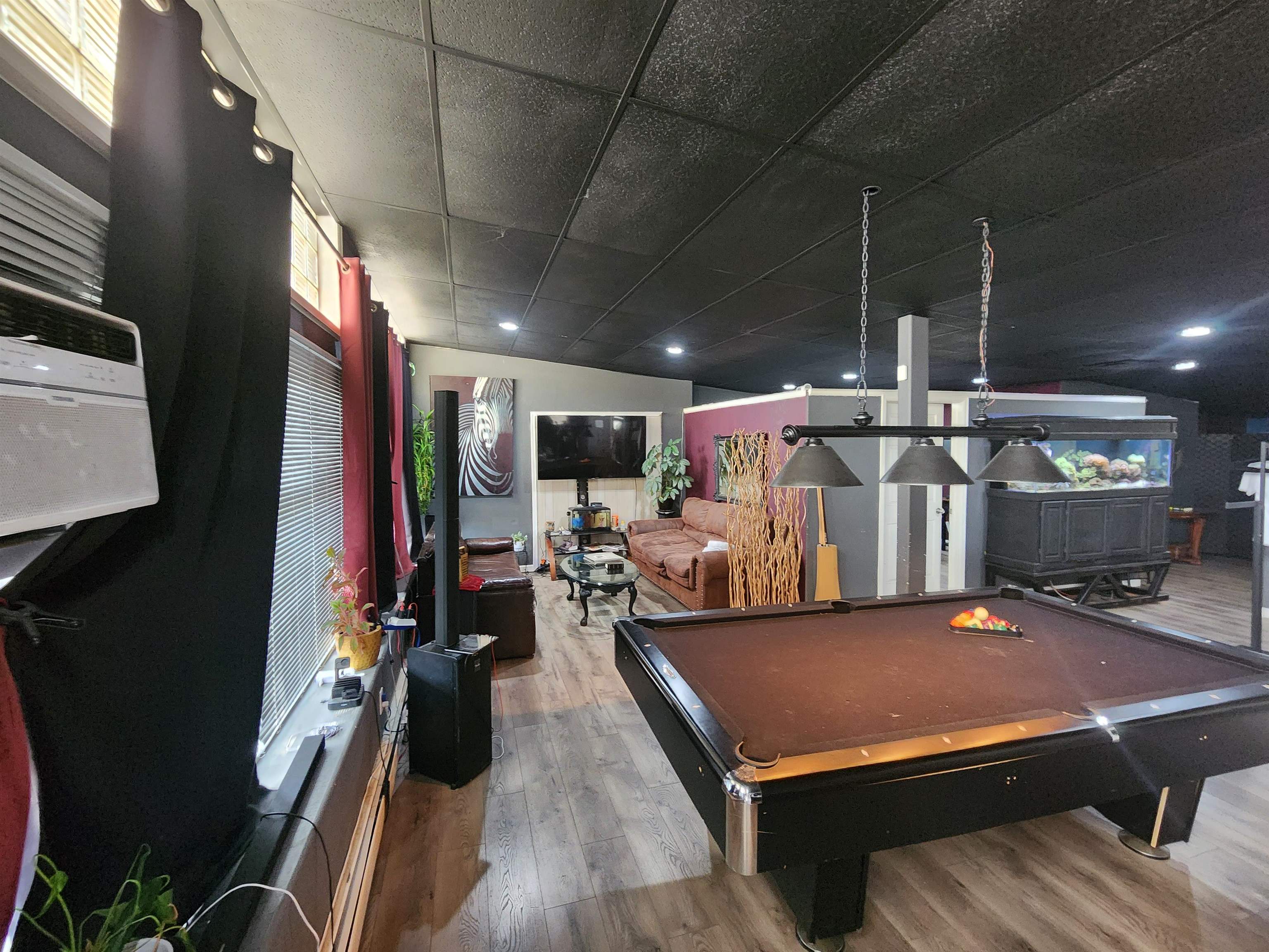 150 W Main Street Unit: E