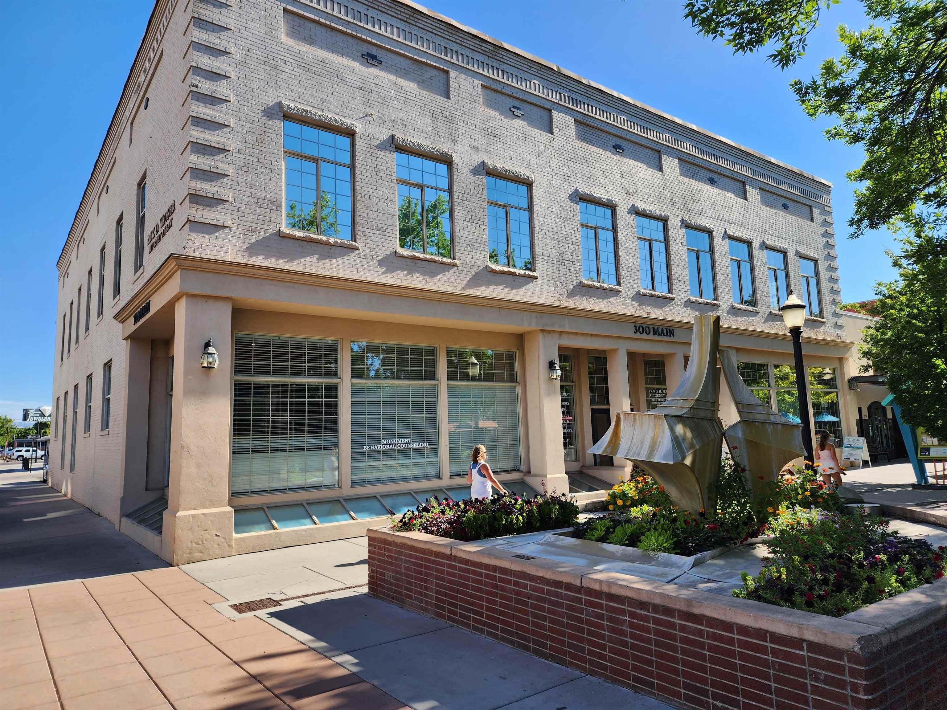 300 Main Street Unit: 103B