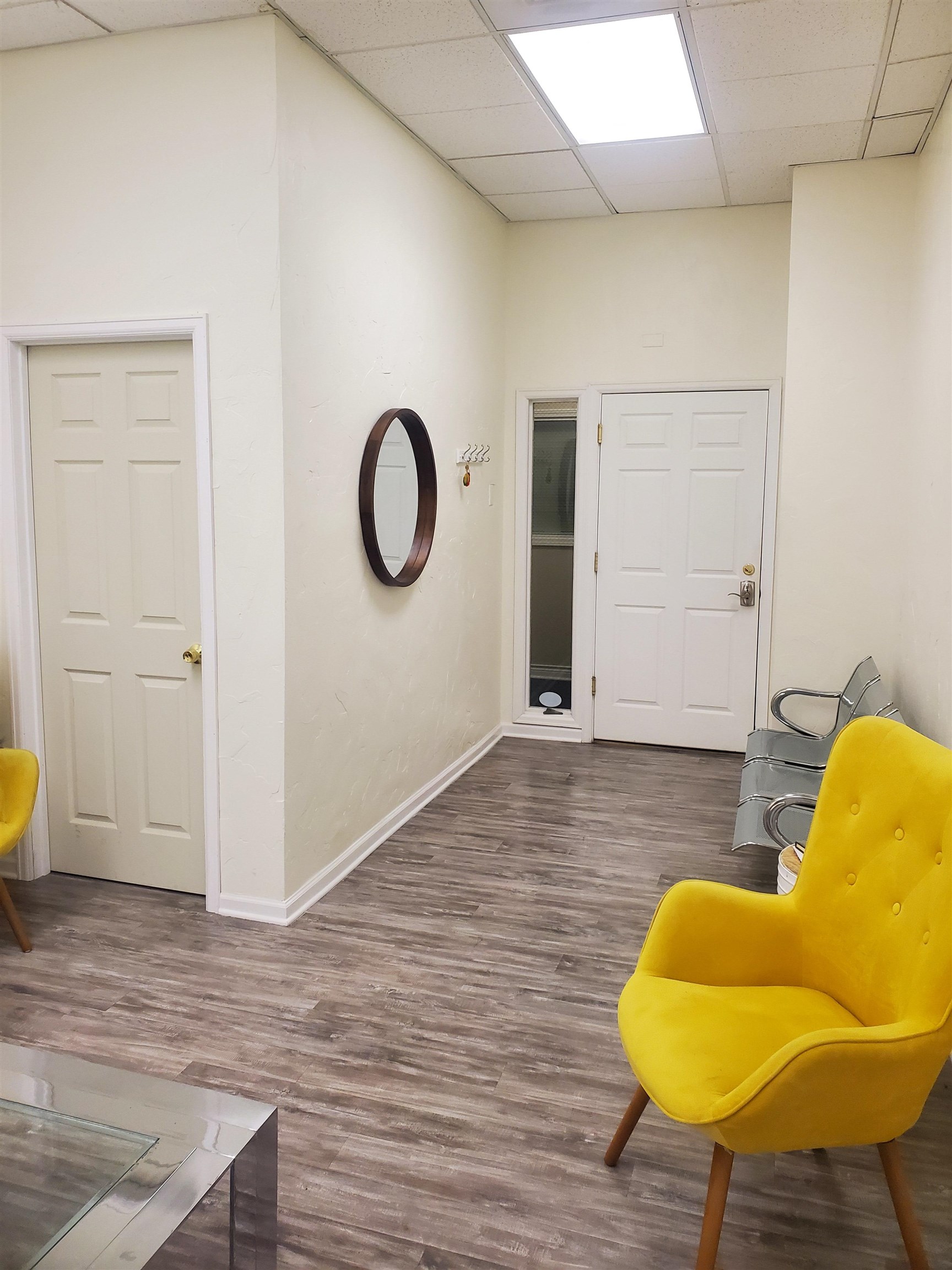 300 Main Street Unit: Unit 203, Suite 204
