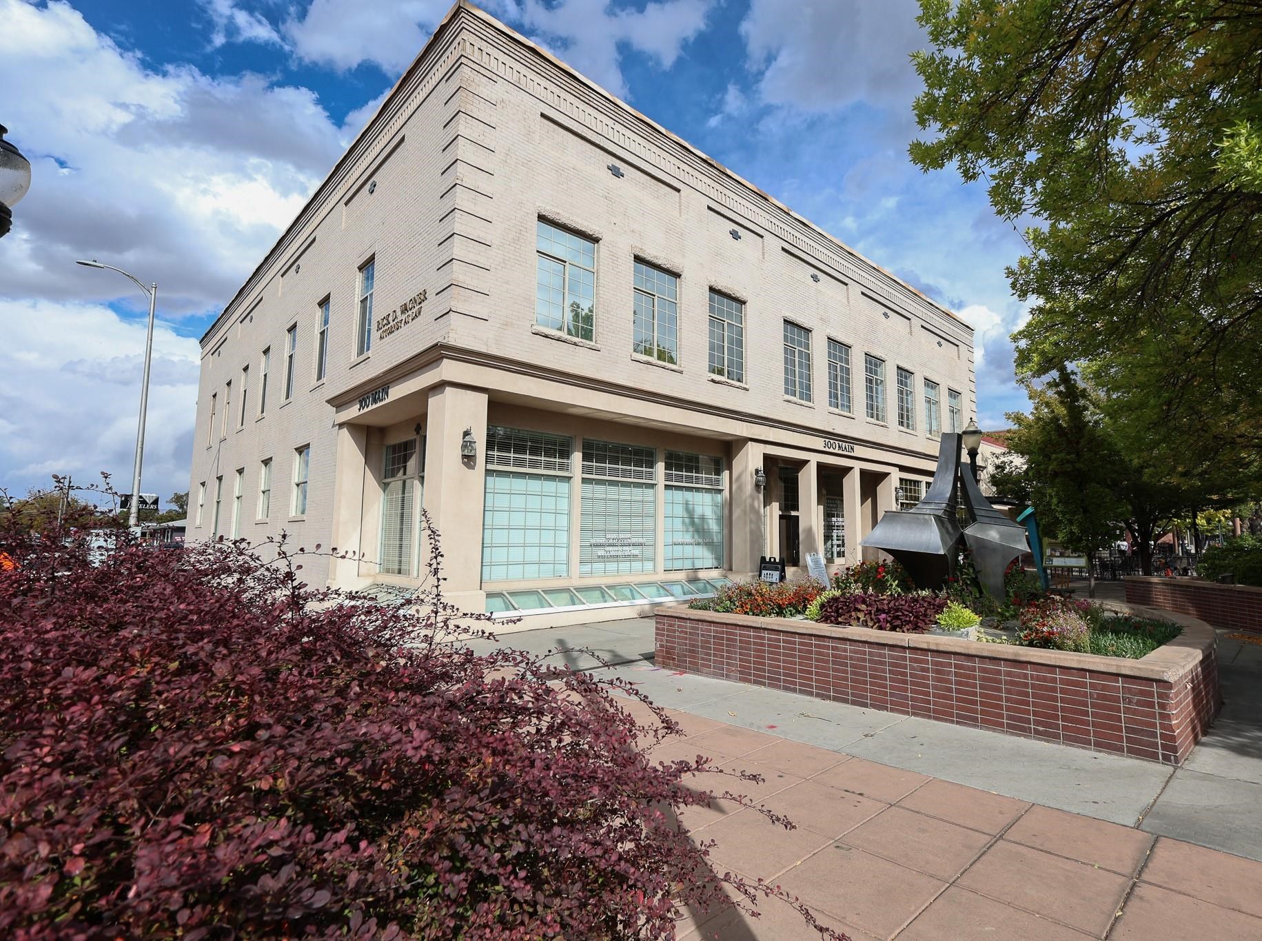 300 Main Street Unit: Unit 203, Suite 204