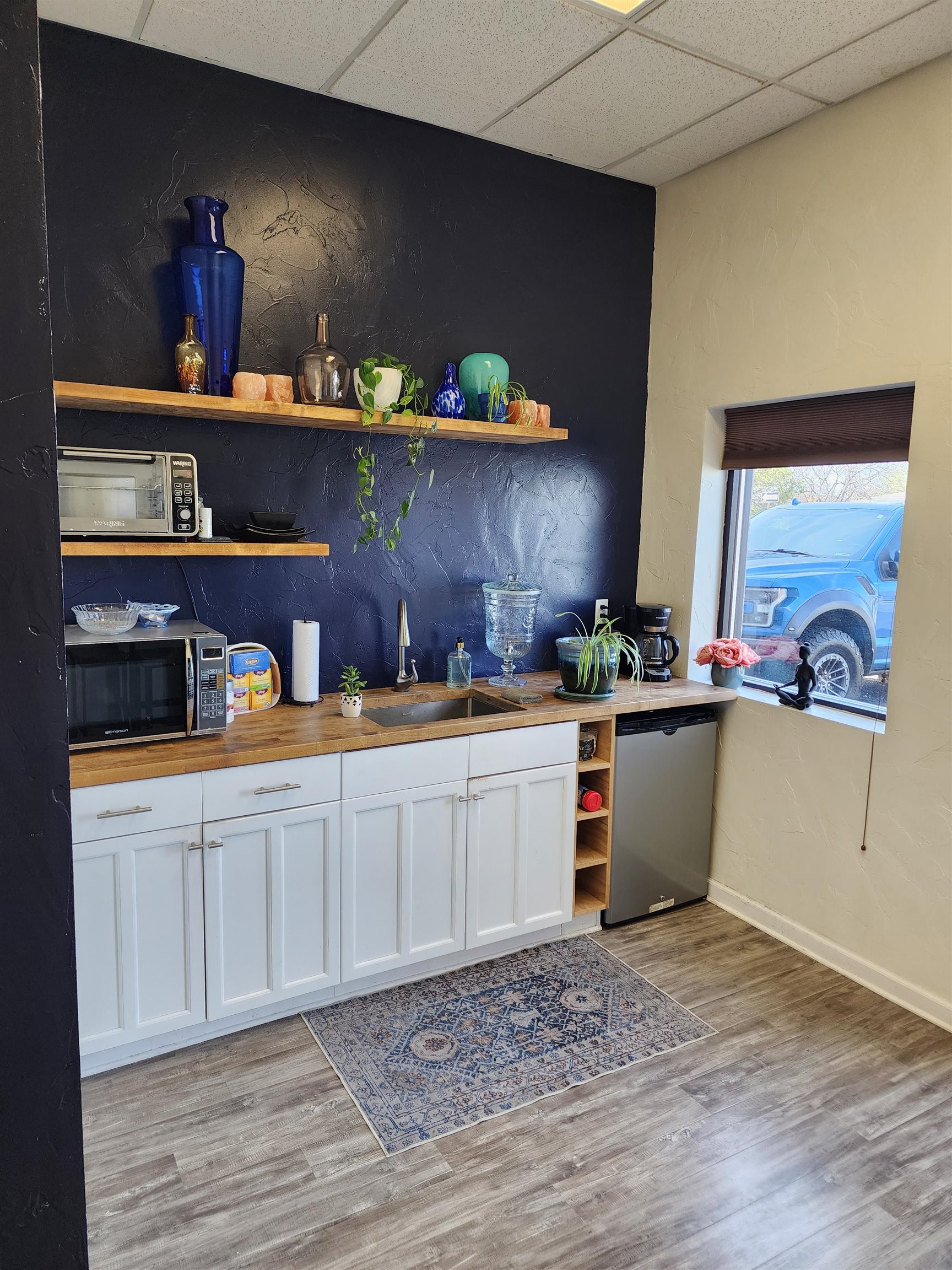 300 Main Street Unit: Unit 203, Suite 204
