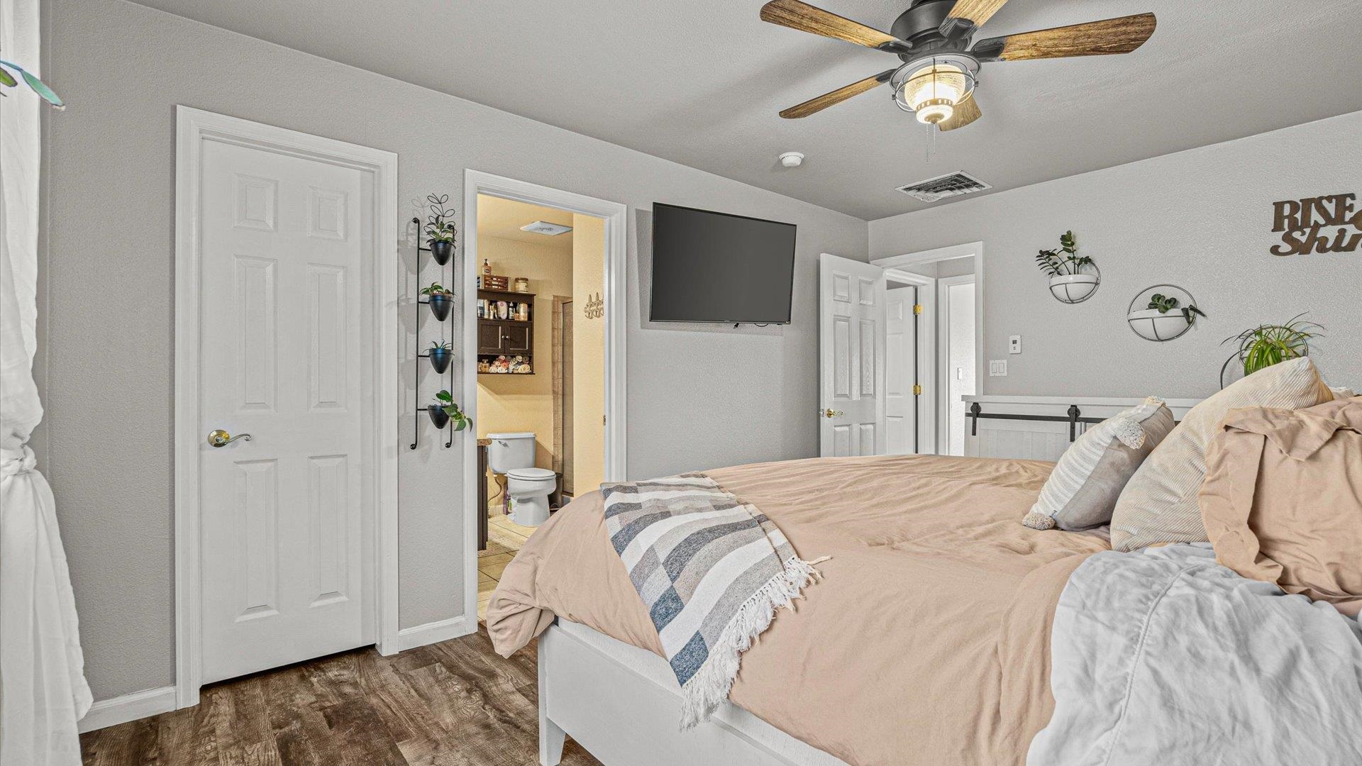 430 Colorow Drive