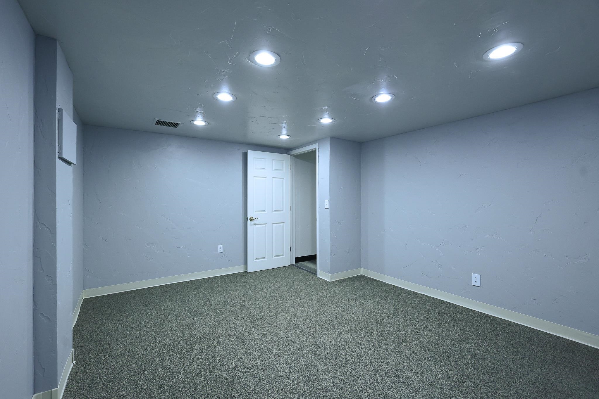 300 Main Street Unit: 103D