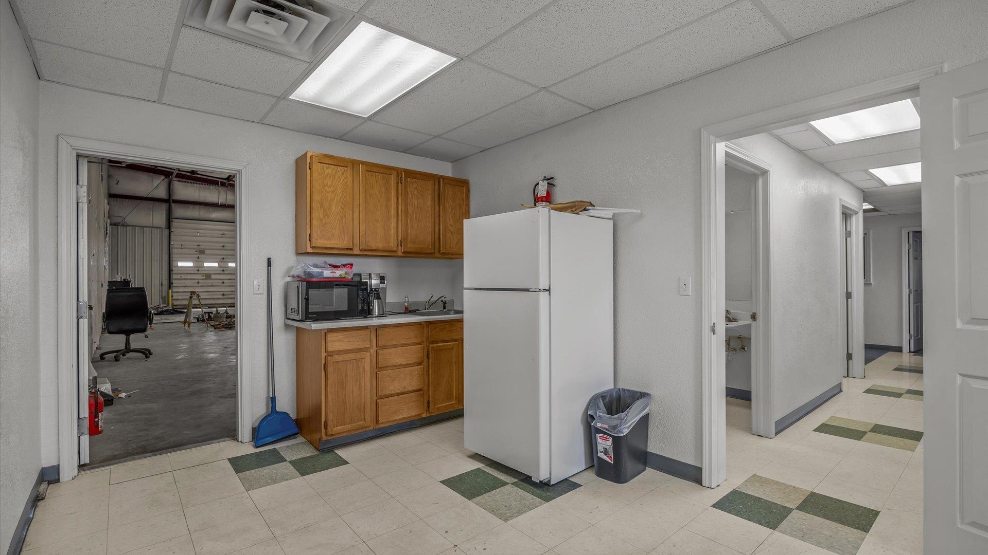 2275 Logos Court Unit: B