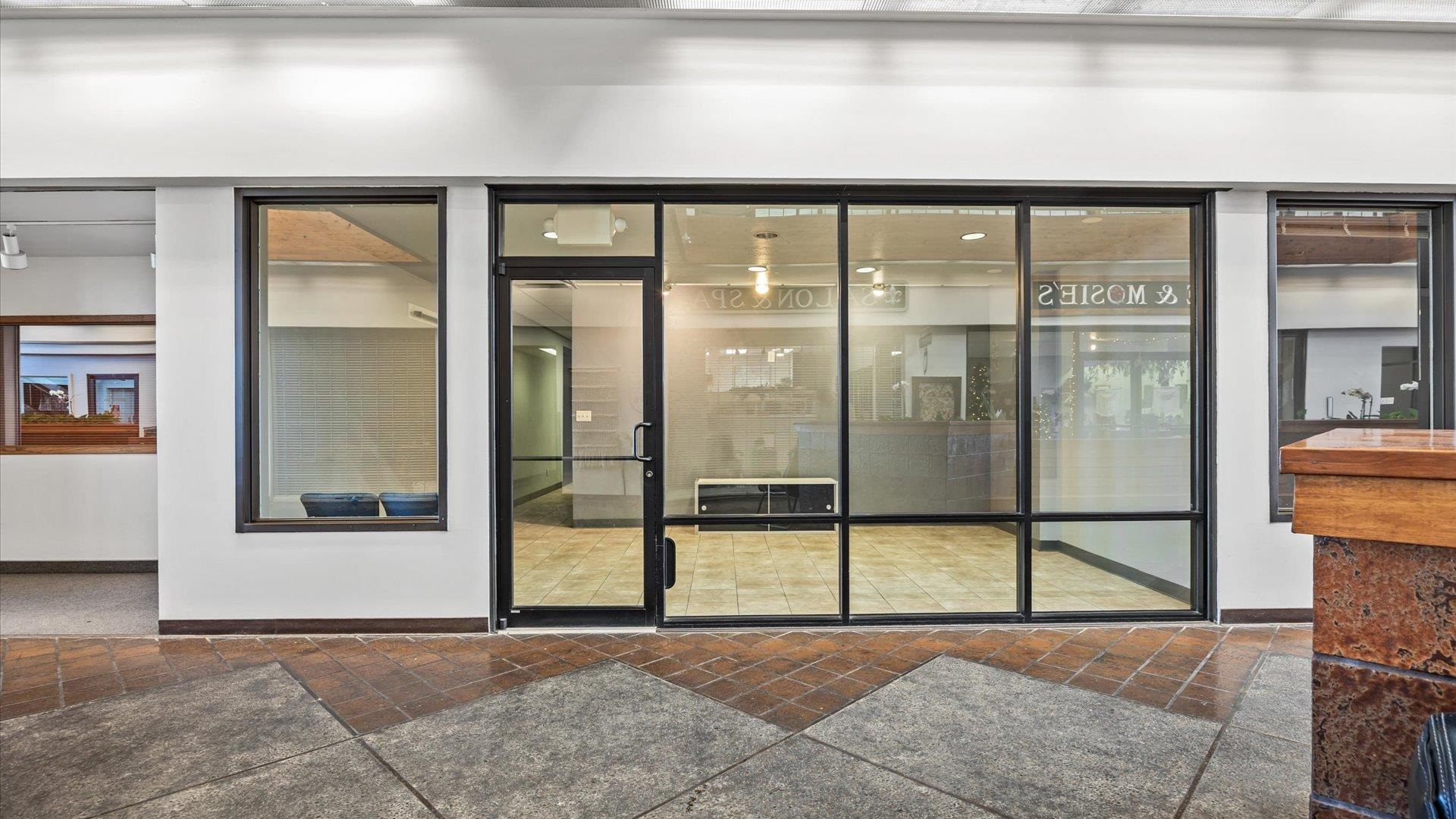 2829 North Avenue Unit: 103