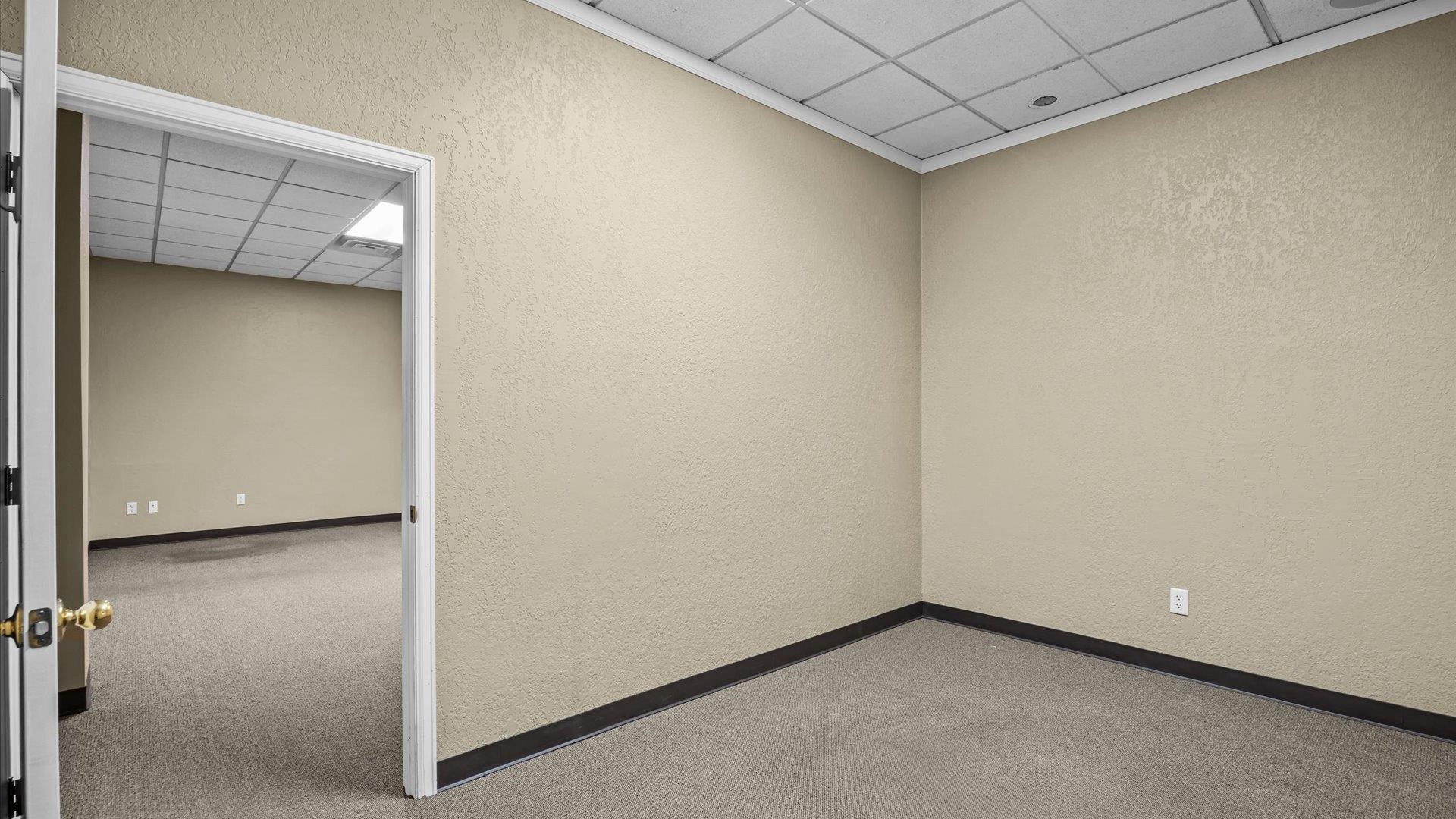 2829 North Avenue Unit: 104