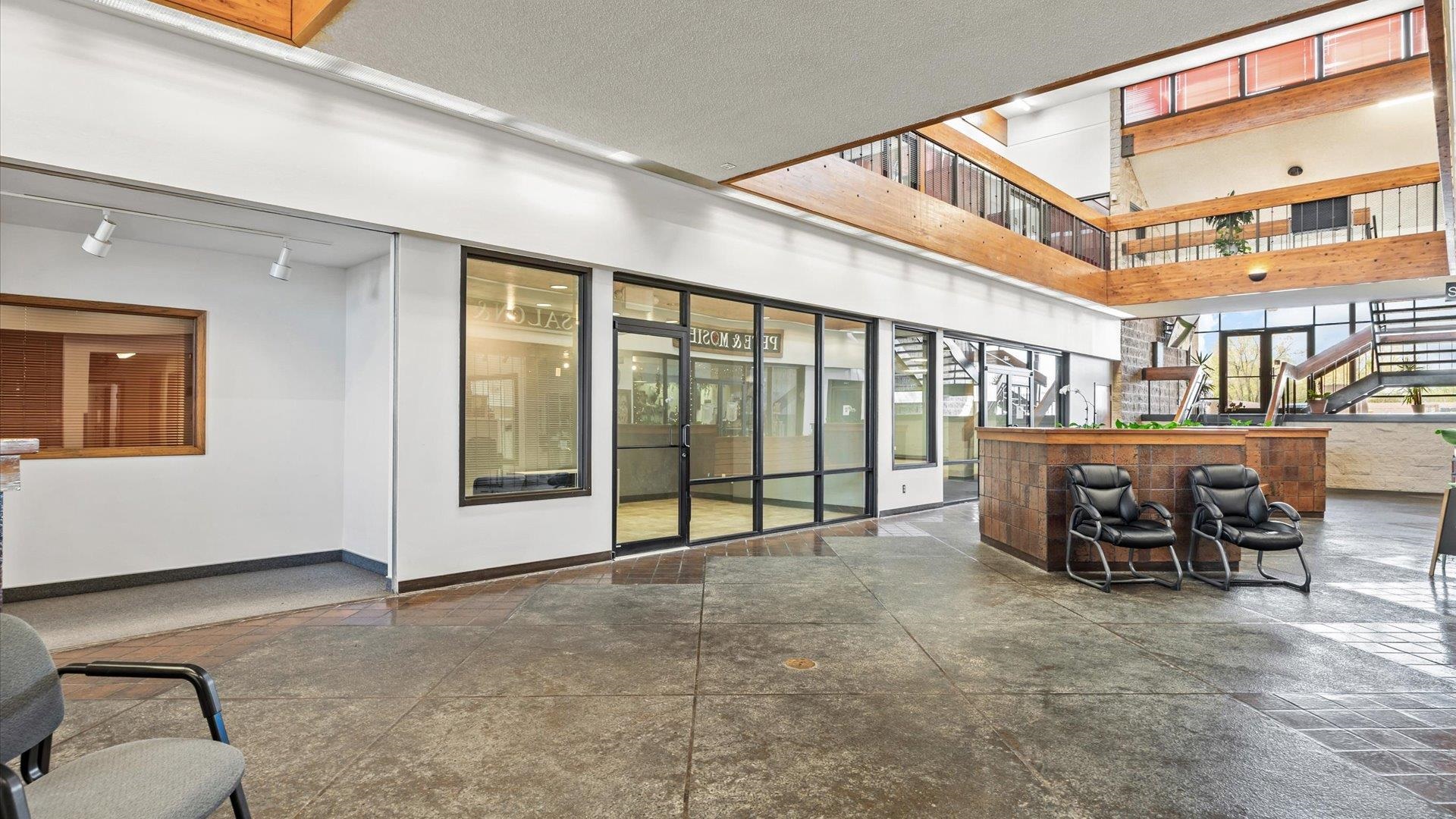 2829 North Avenue Unit: 104