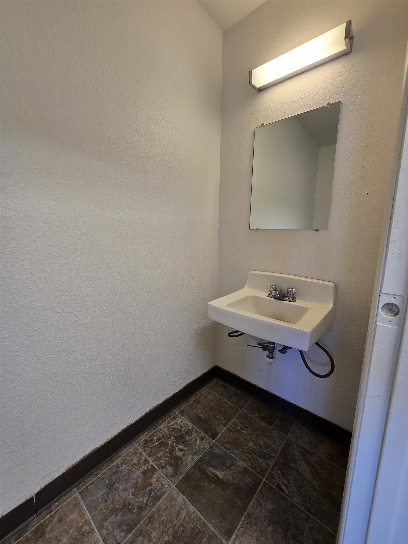 1000 N 9th Street Unit: 7