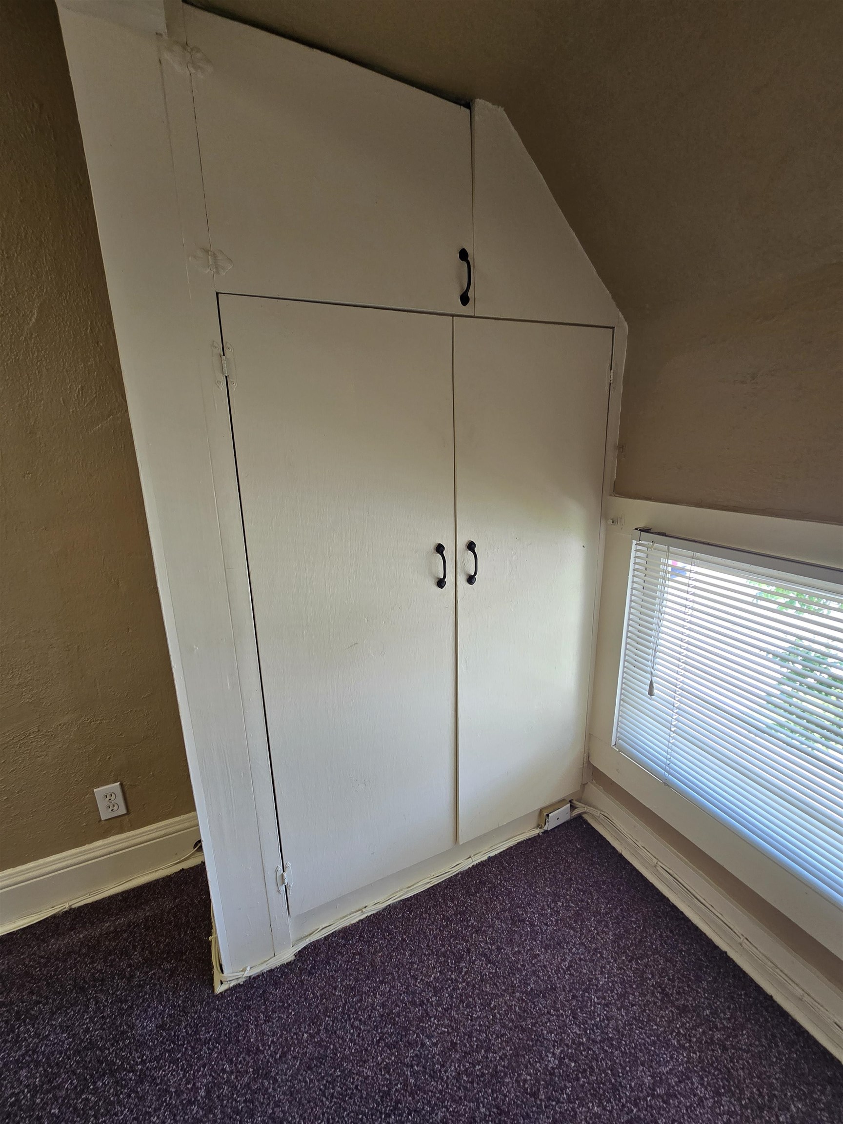 858 Grand Avenue Unit: 4
