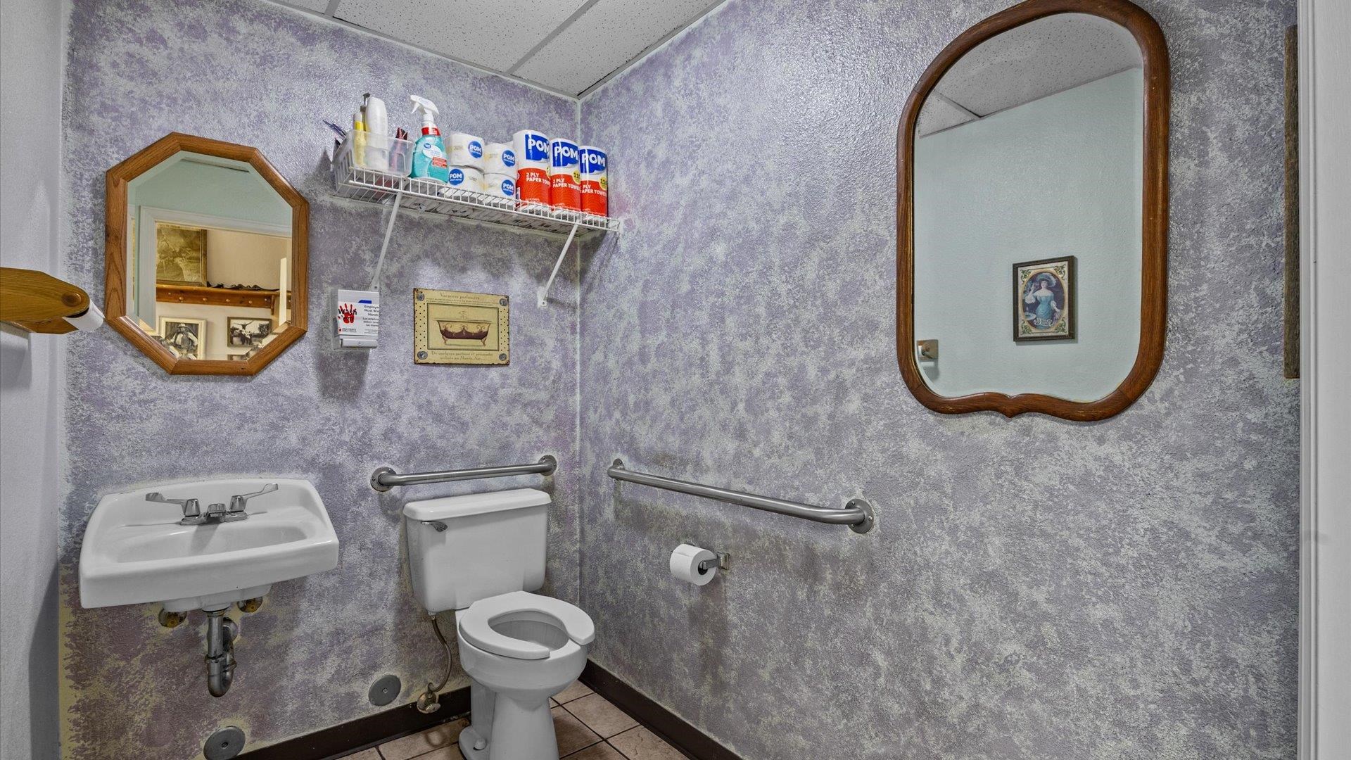 2493 Highway 6&50 Unit: 4